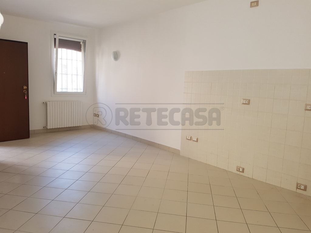 Bilocale in vendita in via edmondo de amicis 26, Bondeno