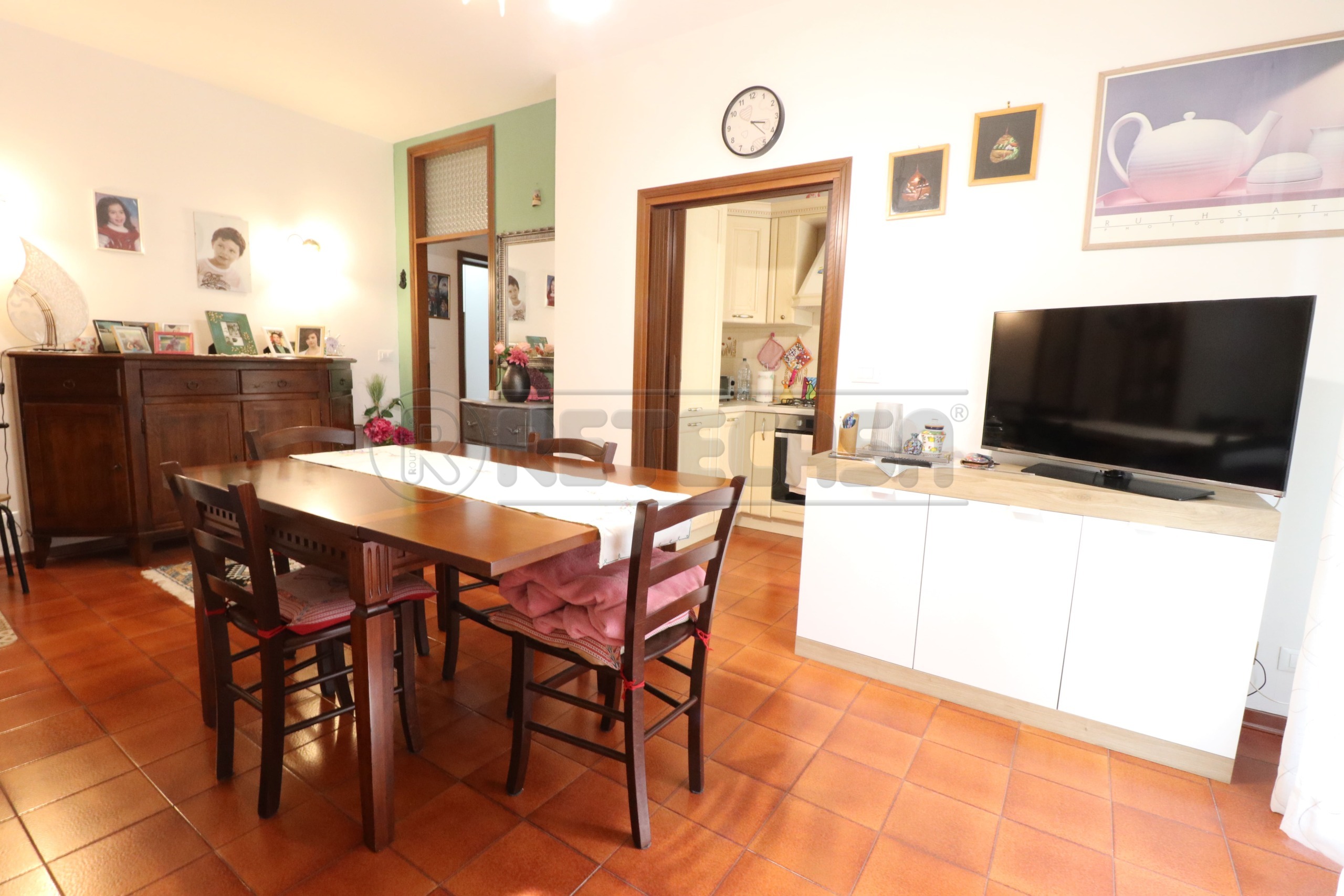 Trilocale con box in via granatieri di sardegna 4, Bondeno