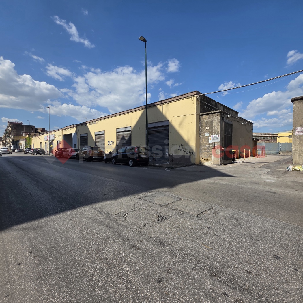 Ufficio in vendita a Napoli