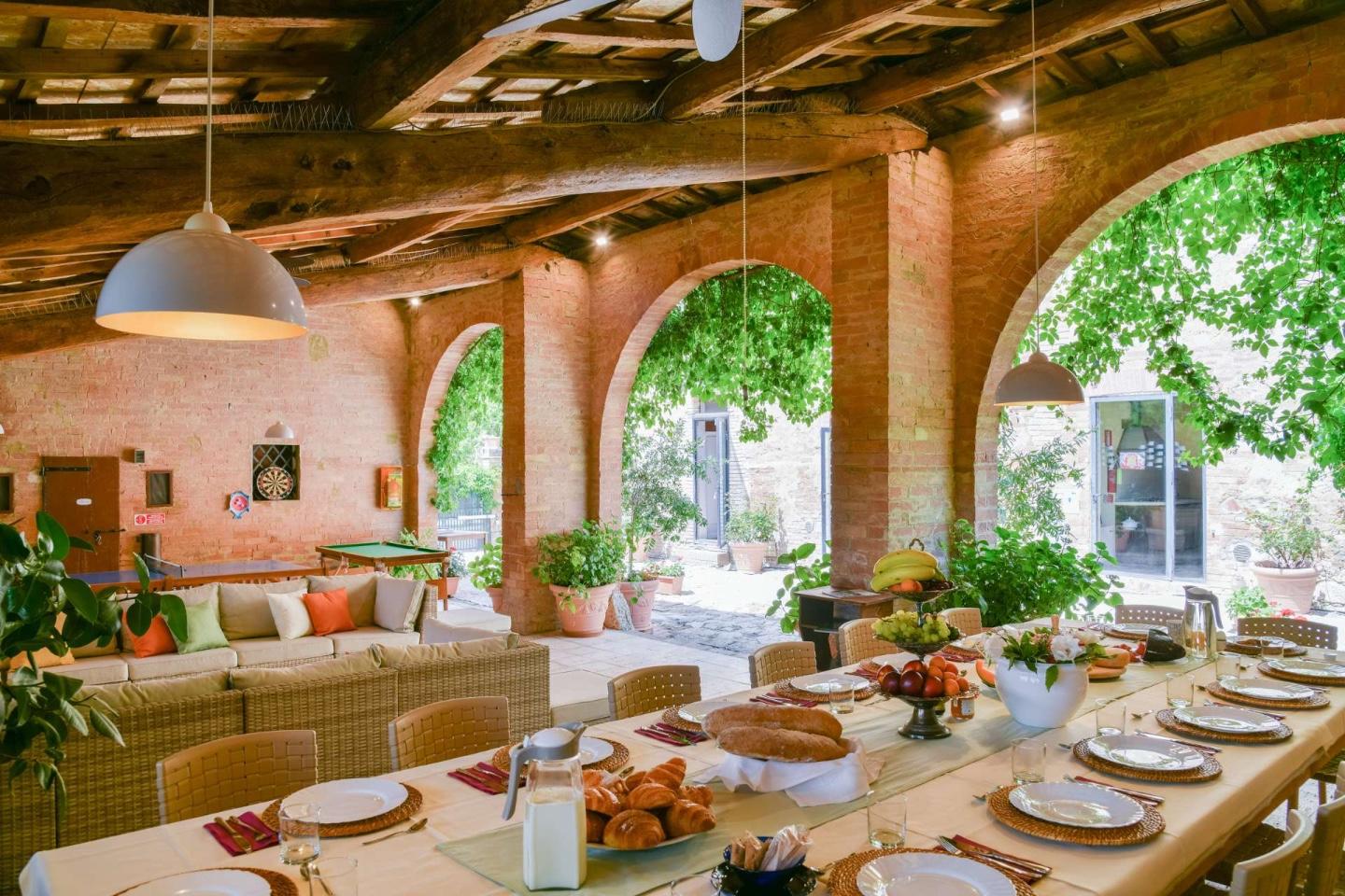 Rustico con giardino a Monteroni d'Arbia