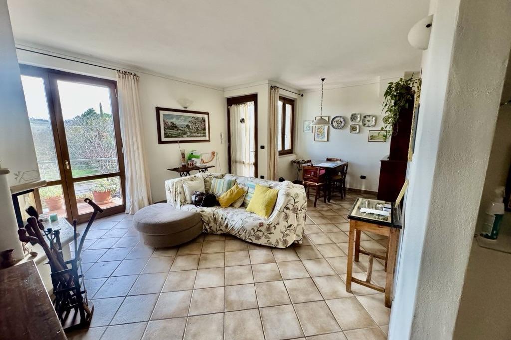 Quadrilocale con giardino, Monteroni d'Arbia ponte d'arbia