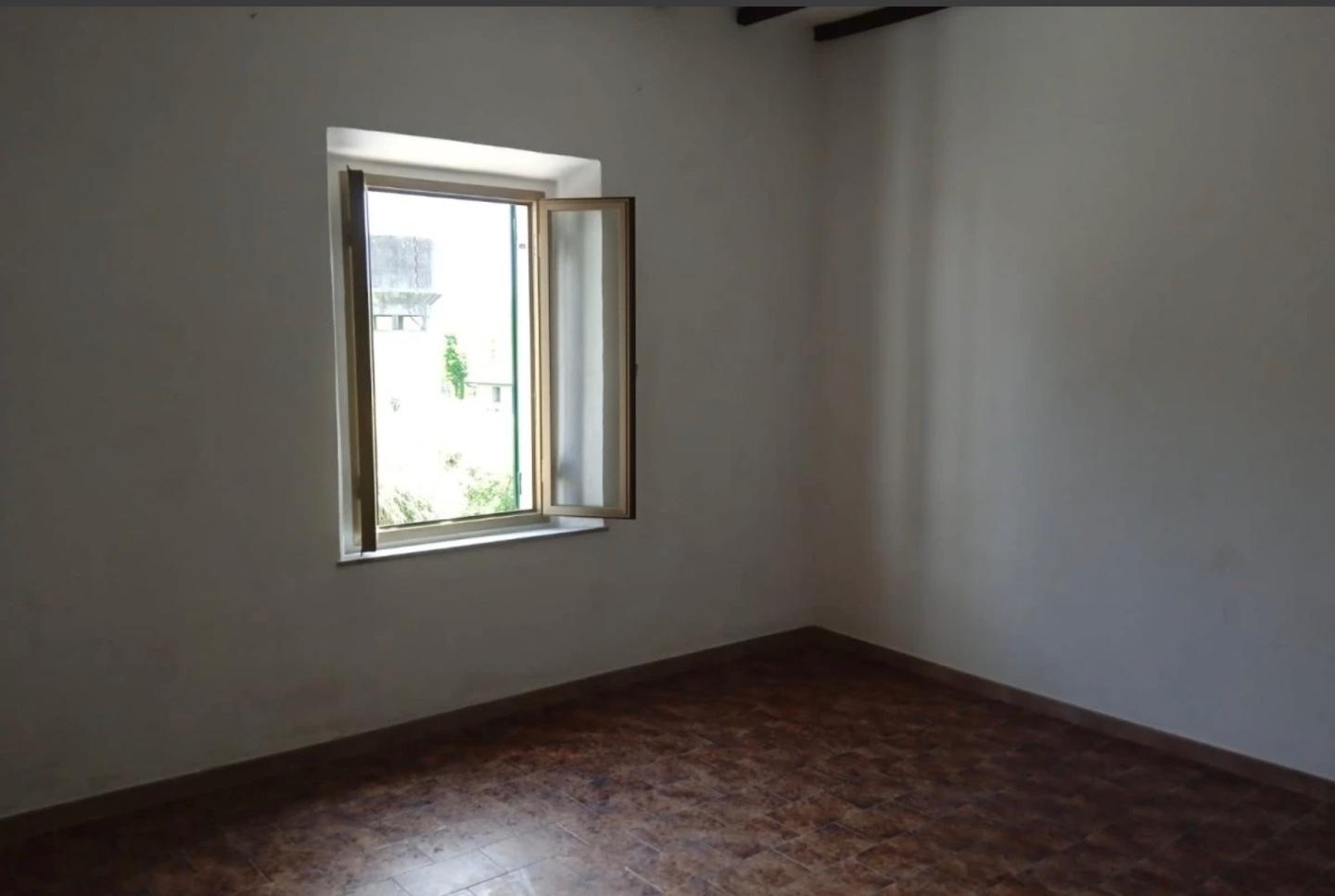 Quadrilocale in vendita a Asciano