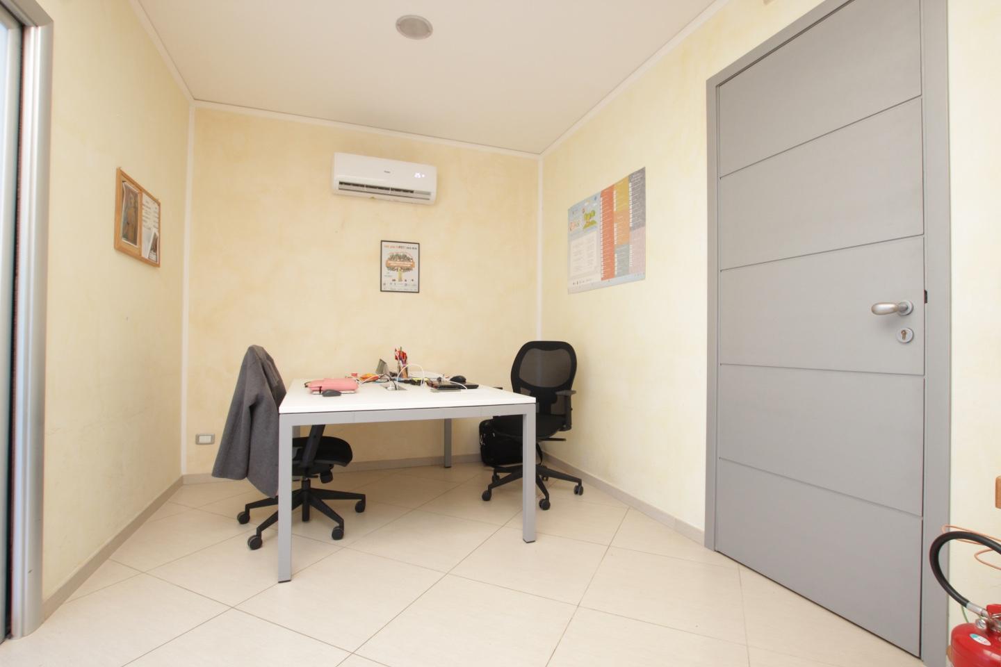 Ufficio in vendita a Monteroni d'Arbia