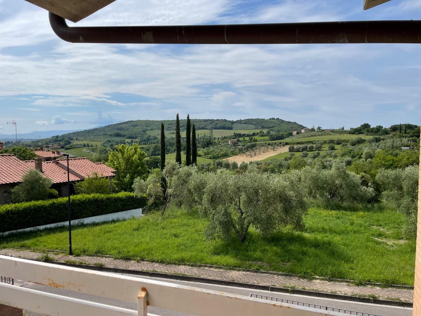Quadrilocale con terrazzi a Murlo