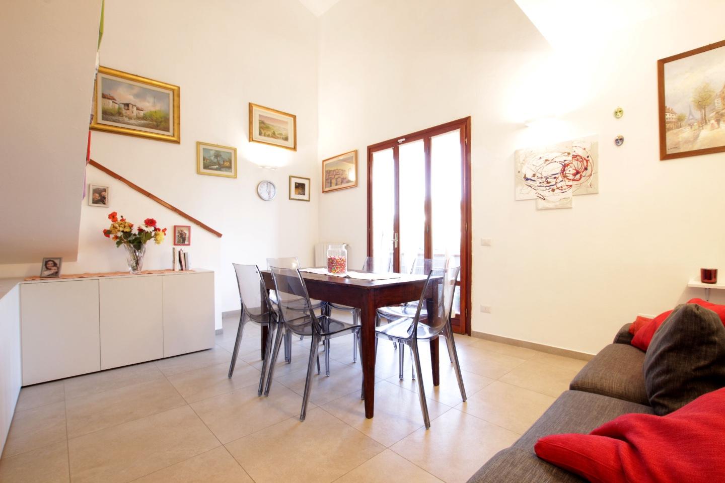 Appartamento con terrazzo, Siena scacciapensieri