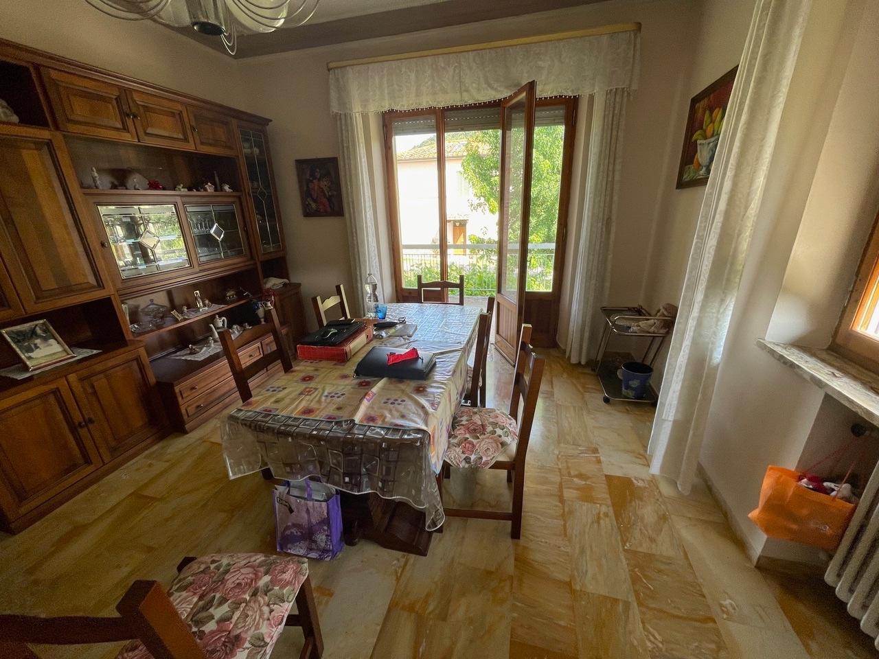 Villa con giardino, Sovicille rosia