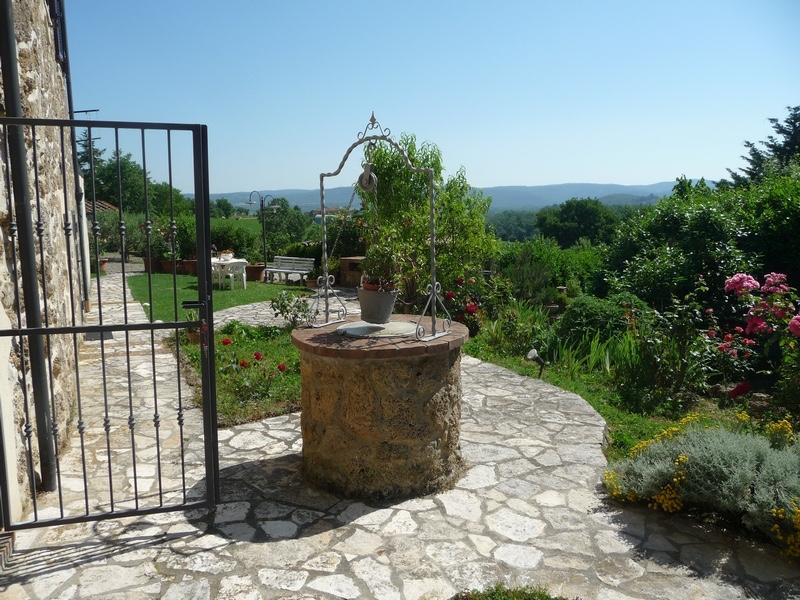 Rustico con giardino, Chiusdino palazzetto