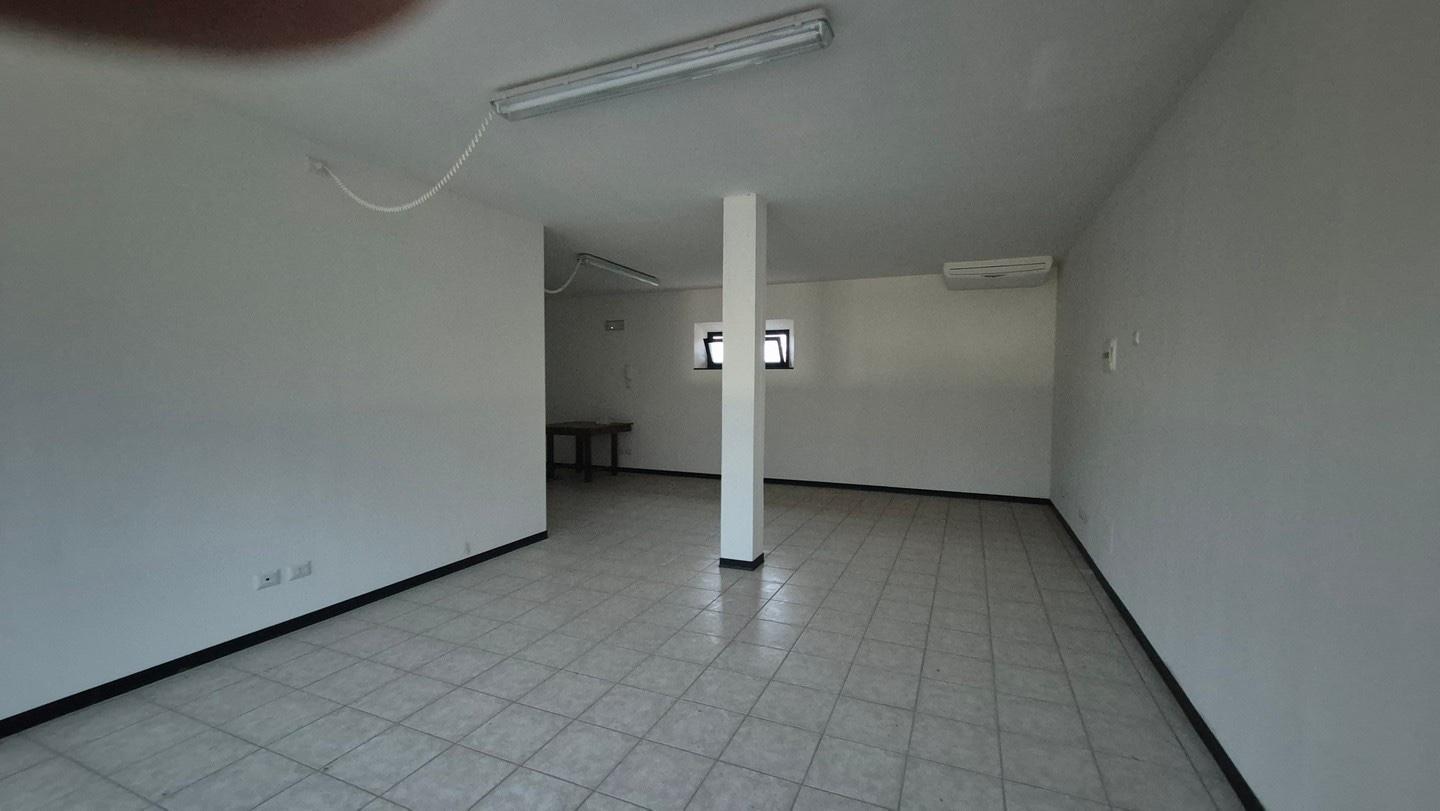 Locale commerciale in affitto, Sovicille san rocco a pilli