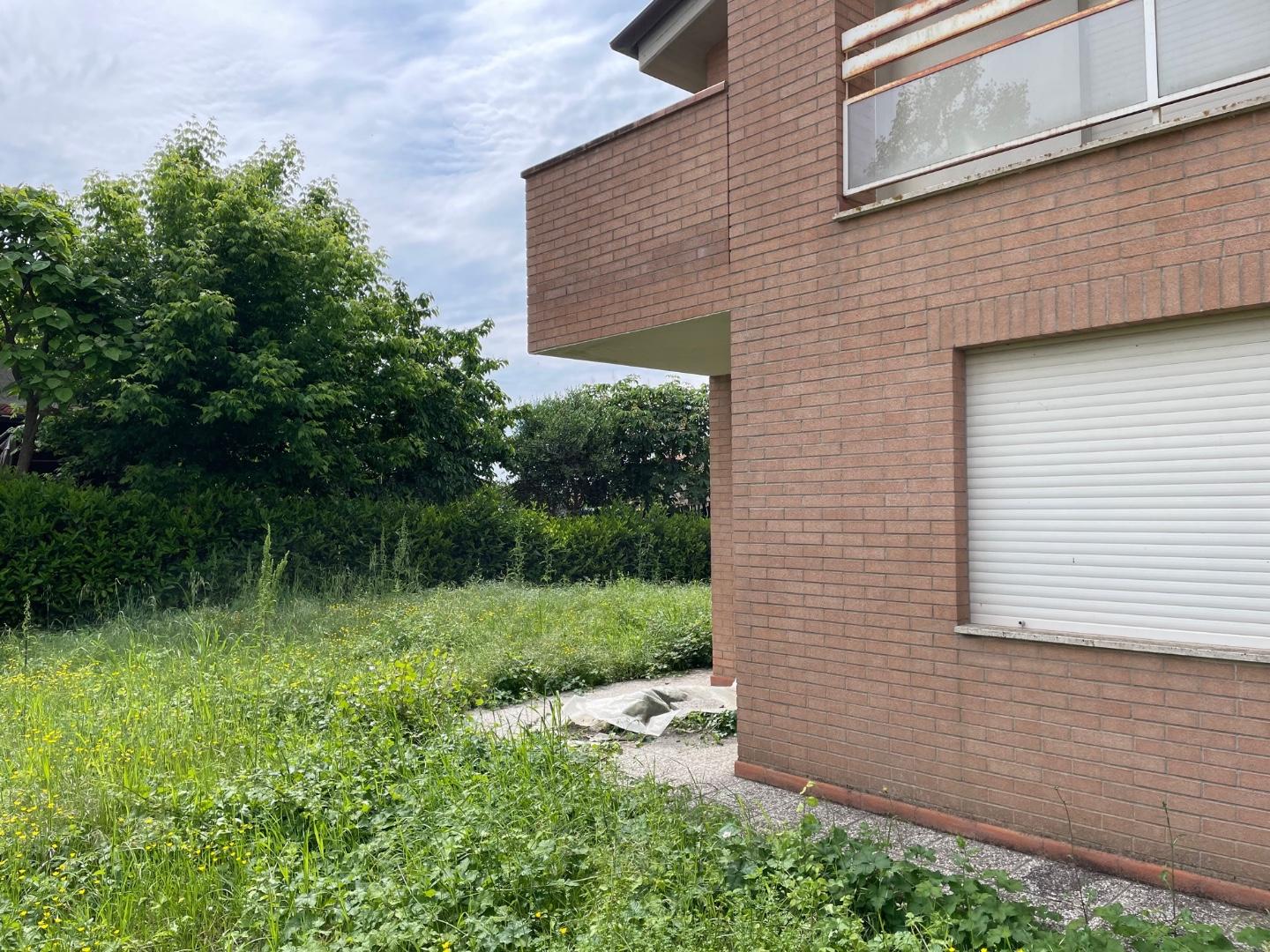 Quadrilocale con giardino, Murlo vescovado