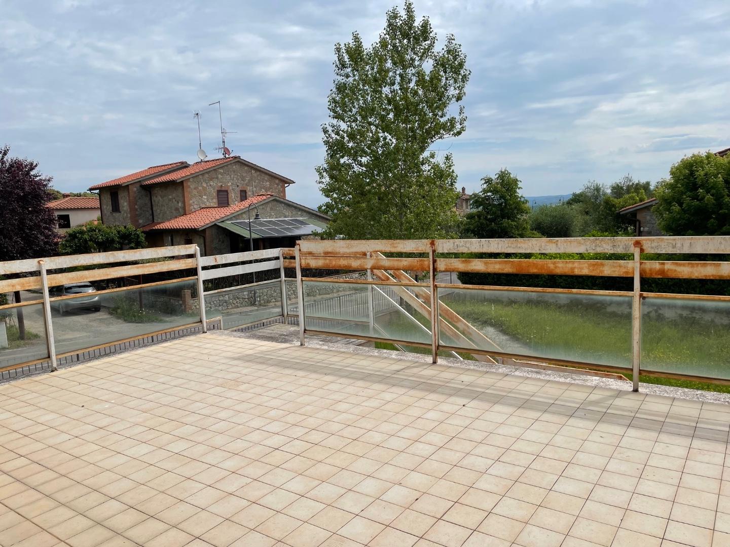 Quadrilocale con giardino, Murlo vescovado