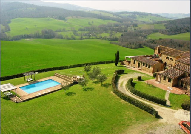 Rustico con giardino a Casole d'Elsa