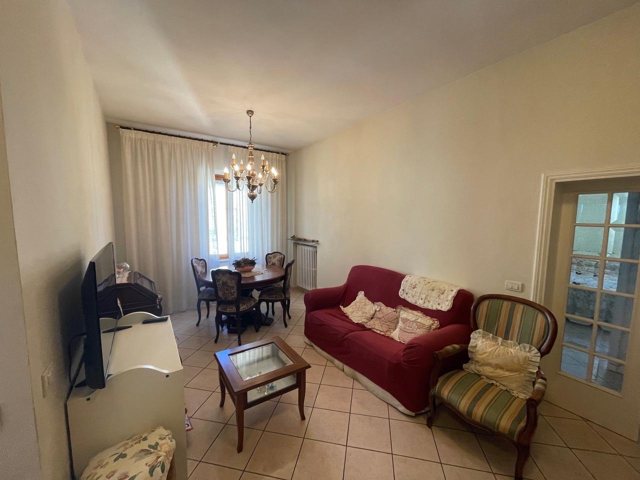 Quadrilocale con terrazzo, Siena costalpino