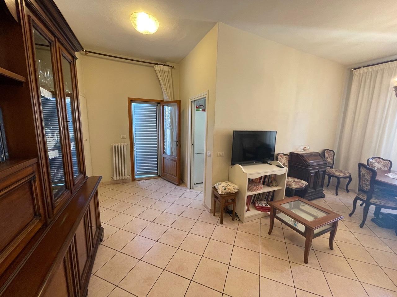 Quadrilocale con terrazzo, Siena costalpino