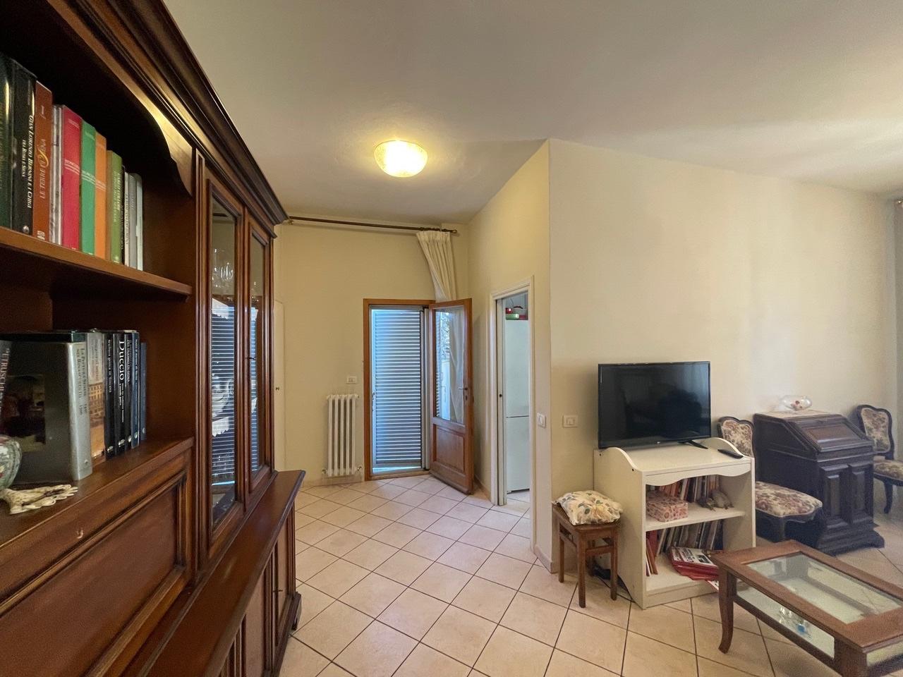 Quadrilocale con terrazzo, Siena costalpino