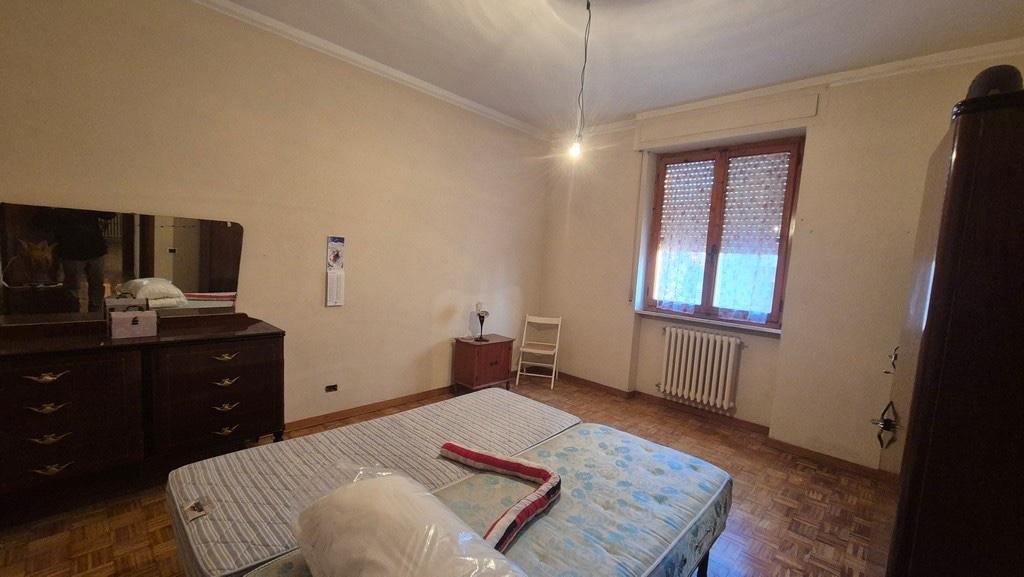 Appartamento con terrazzo, Monteriggioni montarioso