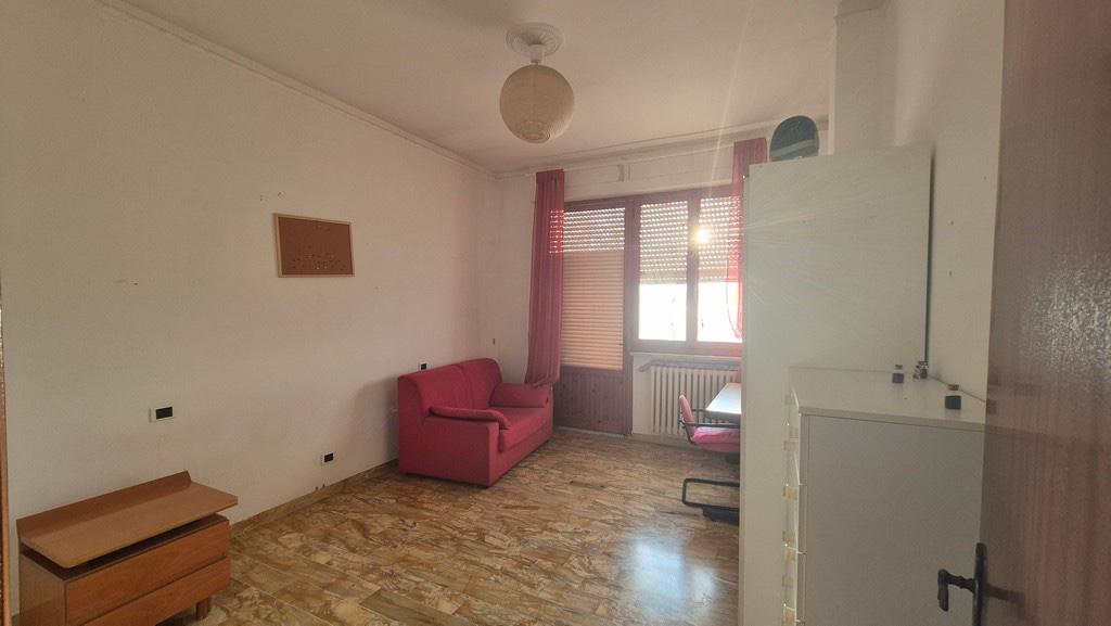 Appartamento con terrazzo, Monteriggioni montarioso