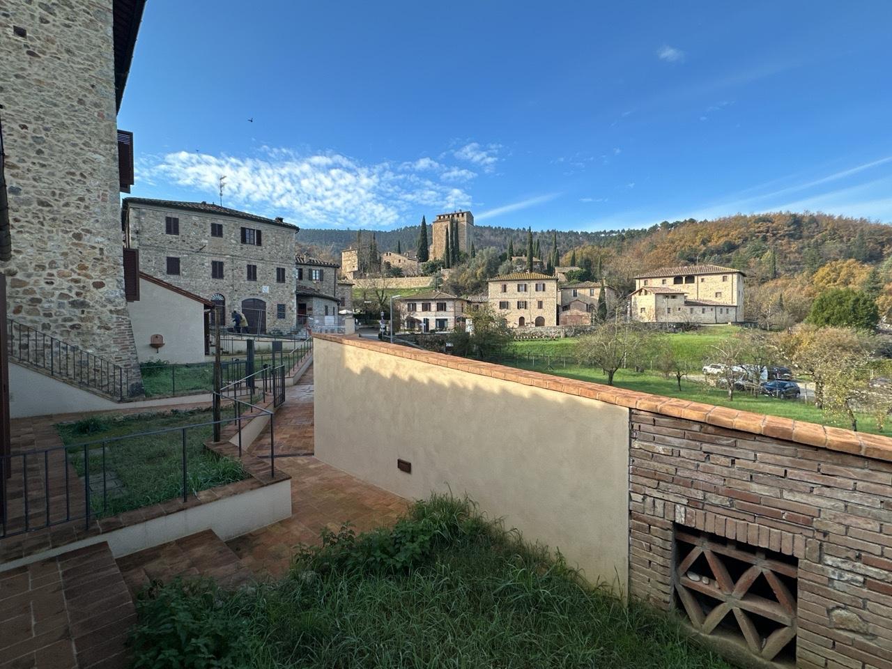 Quadrilocale con giardino, Sovicille stigliano