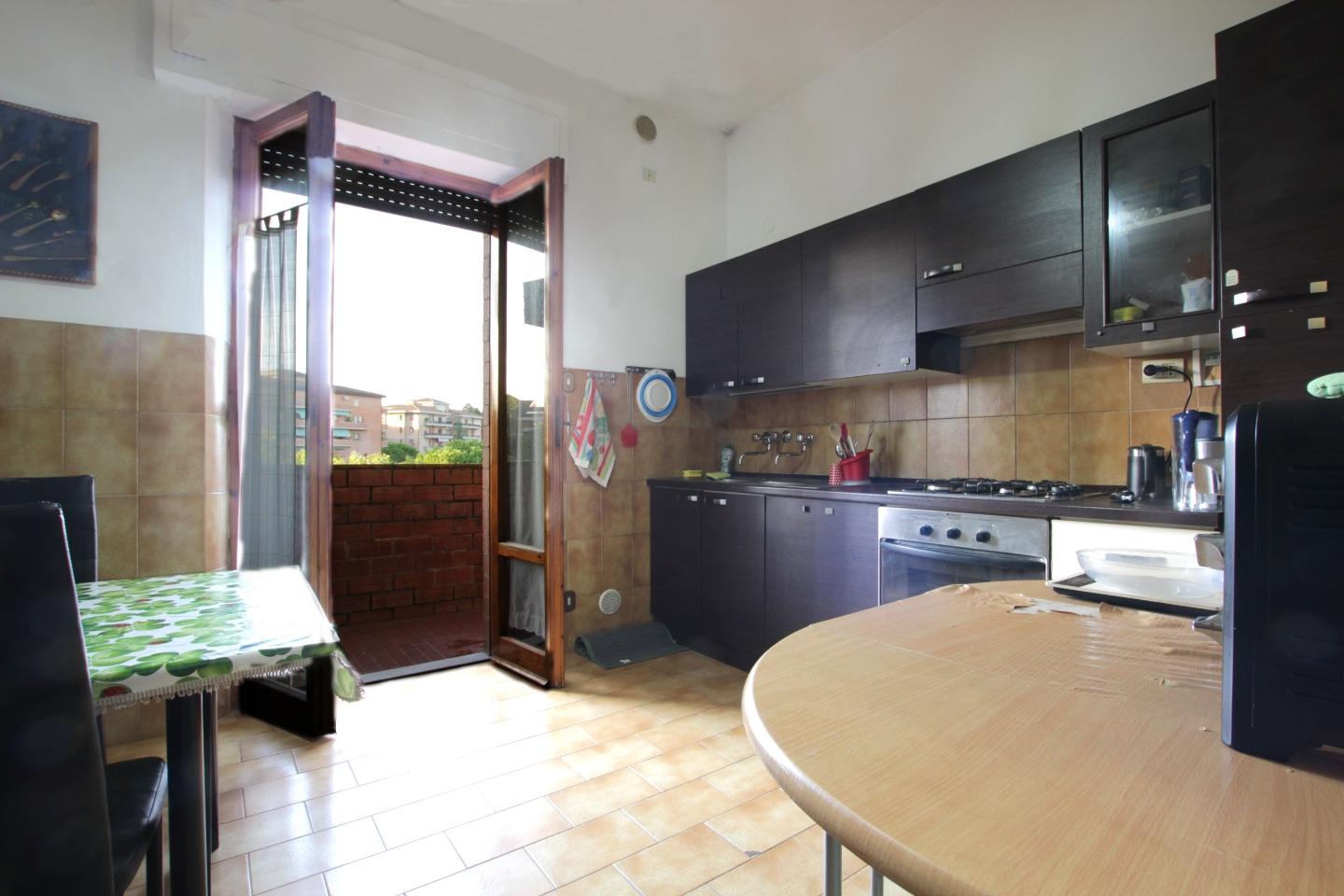Appartamento con terrazzo, Siena acquacalda
