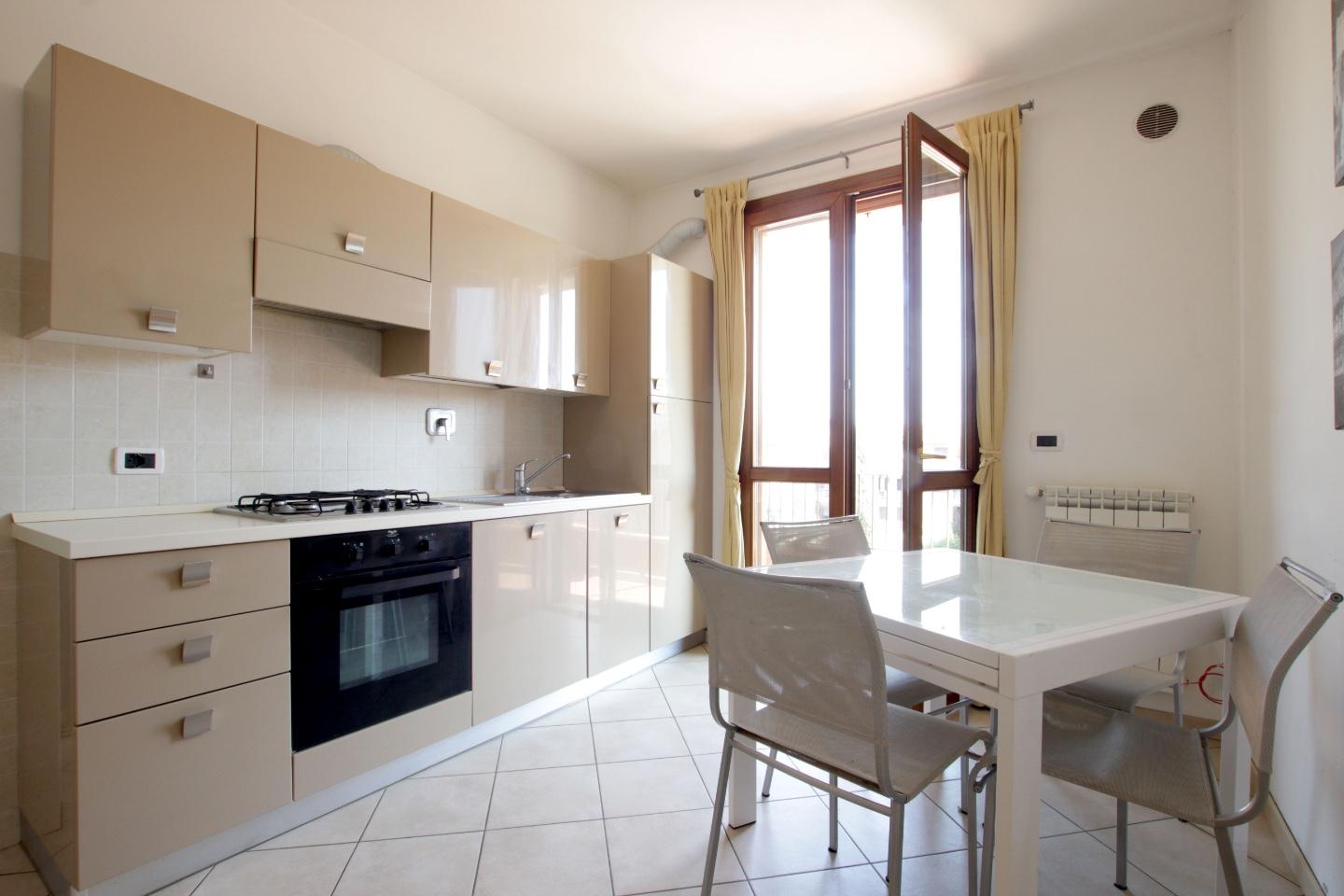 Monolocale con terrazzo, Sovicille rosia
