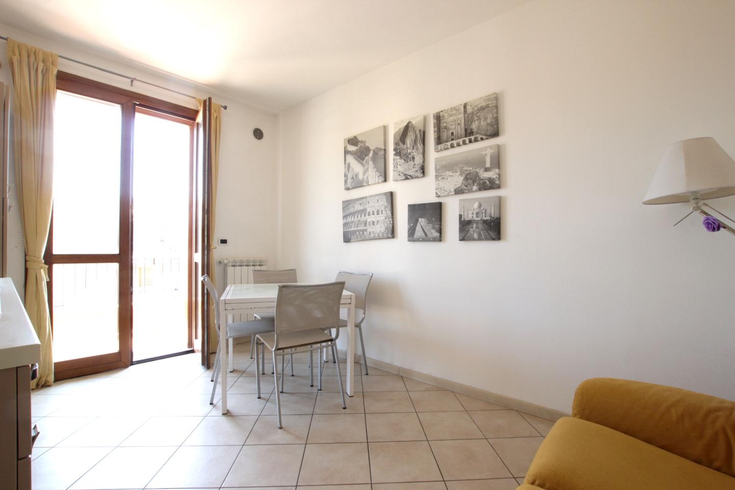 Monolocale con terrazzo, Sovicille rosia