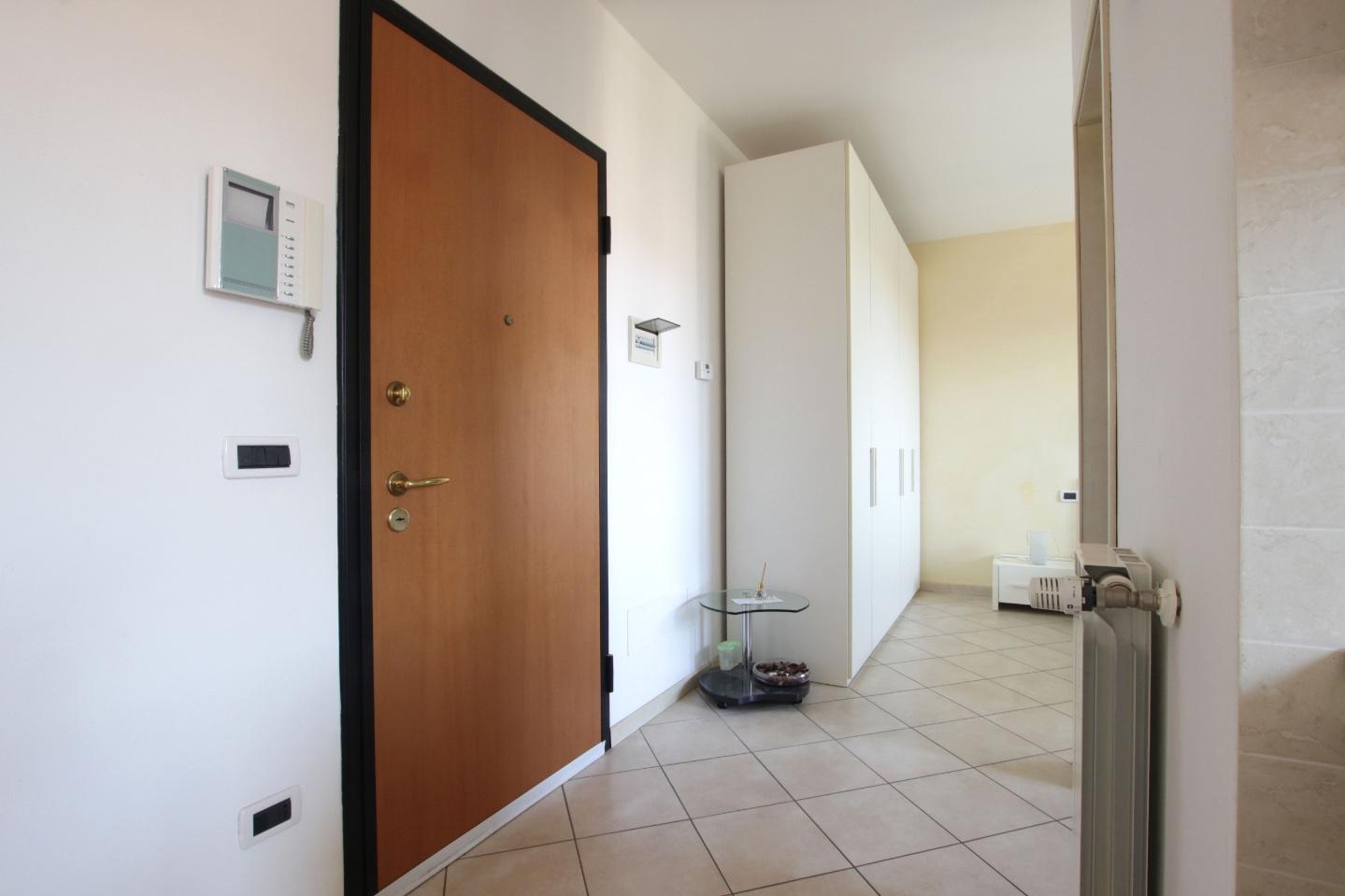 Monolocale con terrazzo, Sovicille rosia