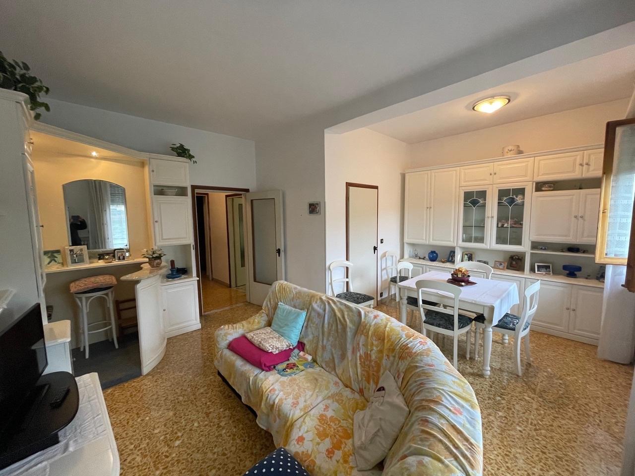 Appartamento con terrazzo, Siena petriccio