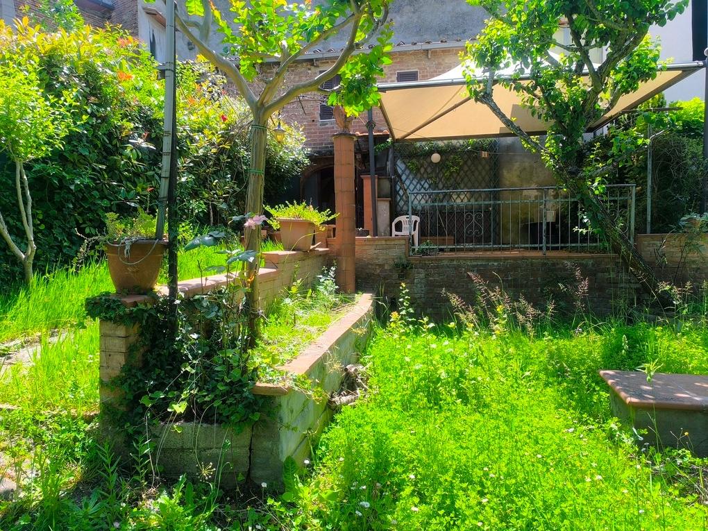 Appartamento con giardino, Sinalunga bettolle