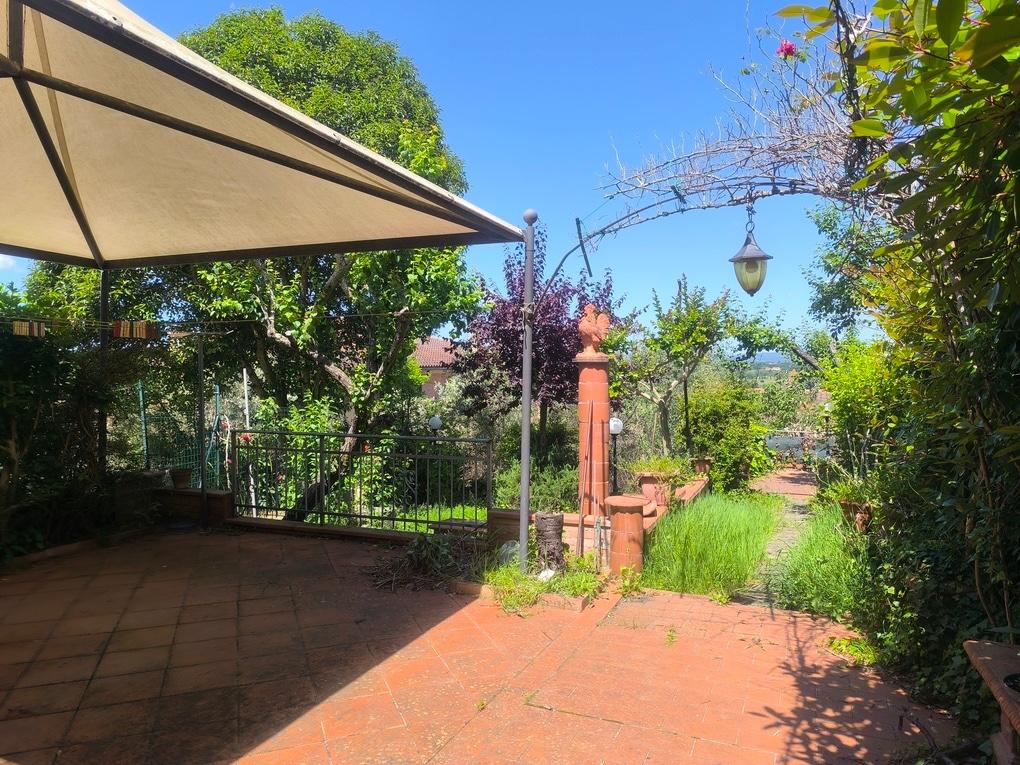 Appartamento con giardino, Sinalunga bettolle