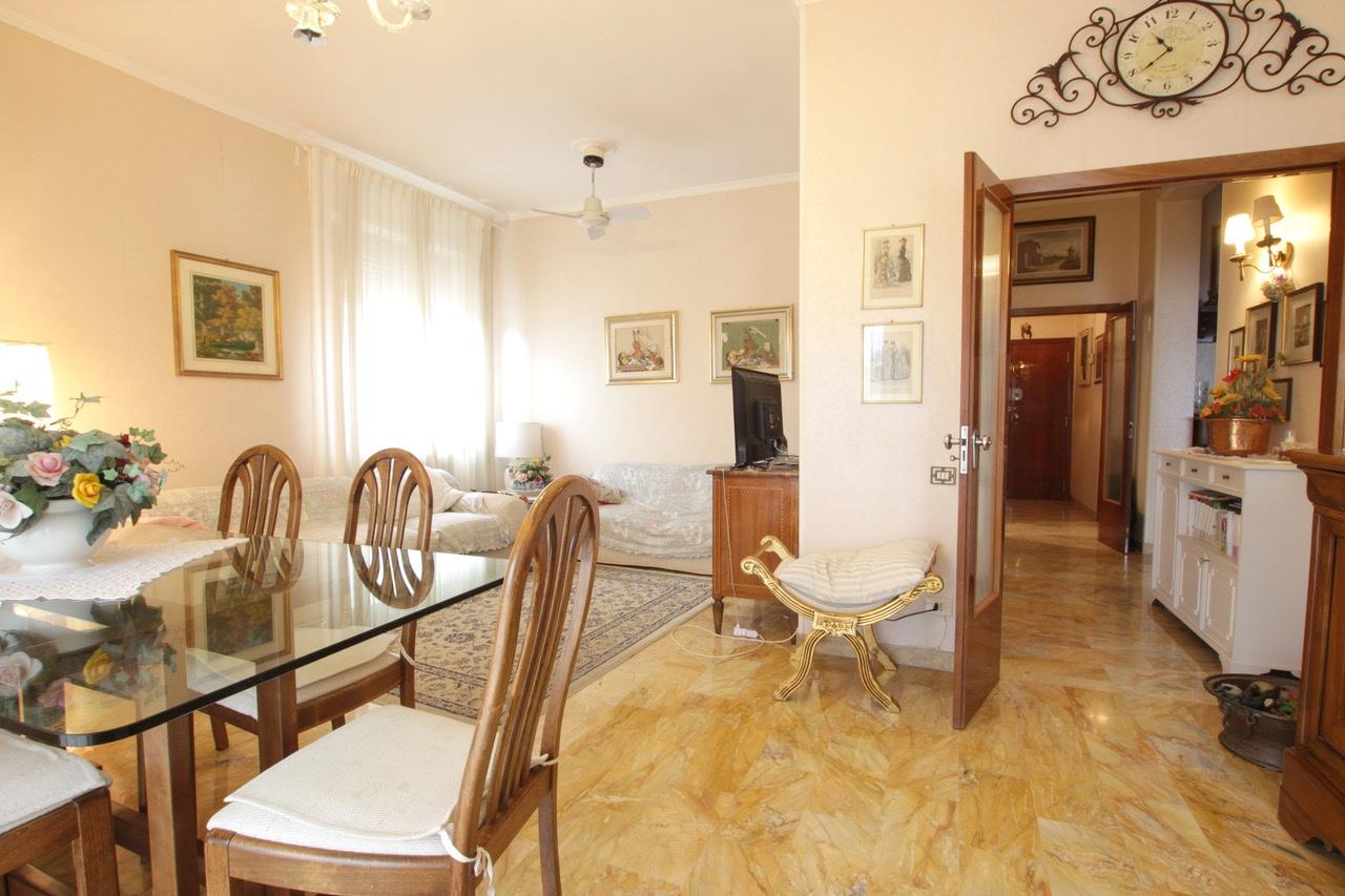 Quadrilocale con terrazzo, Siena mentana