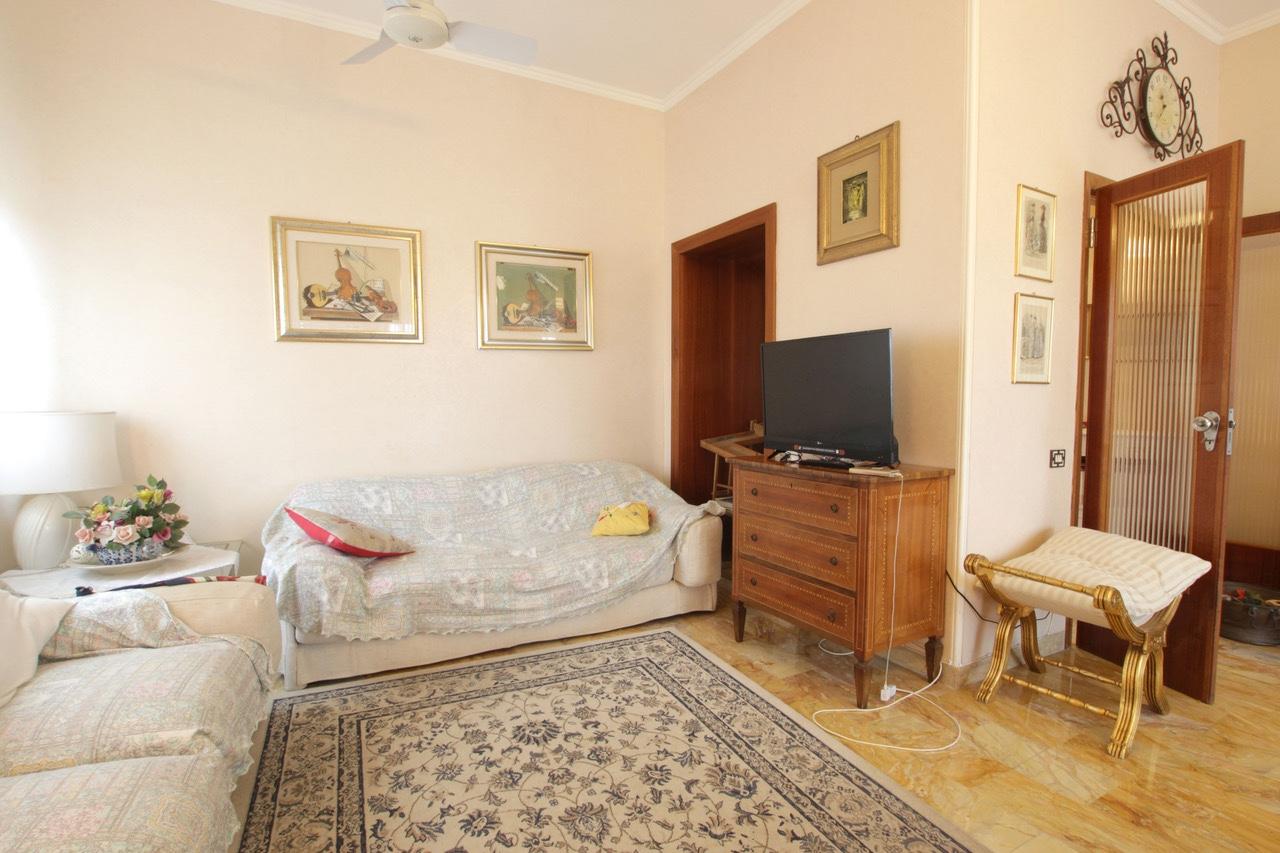 Quadrilocale con terrazzo, Siena mentana