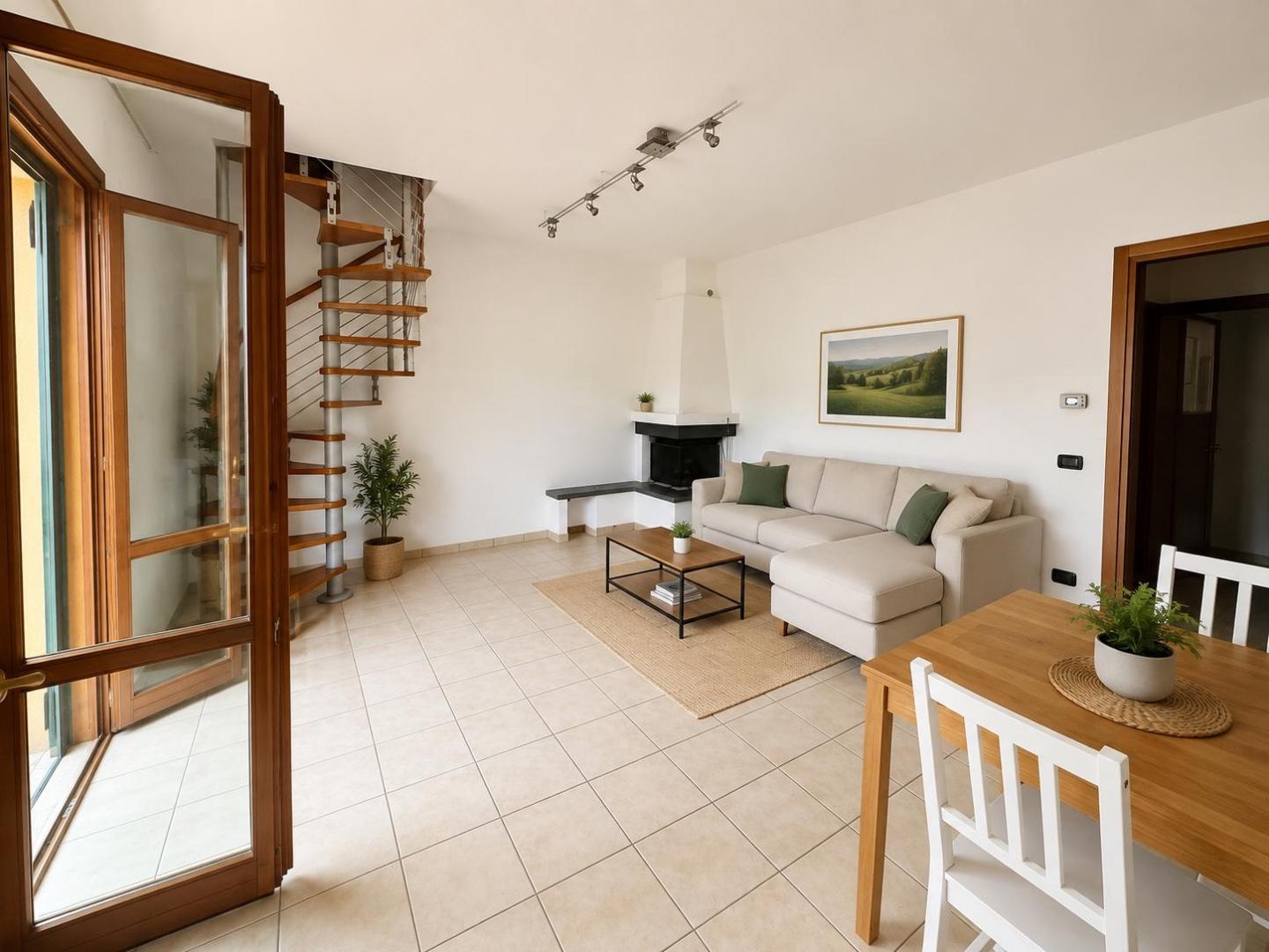 Appartamento con giardino a Casole d'Elsa