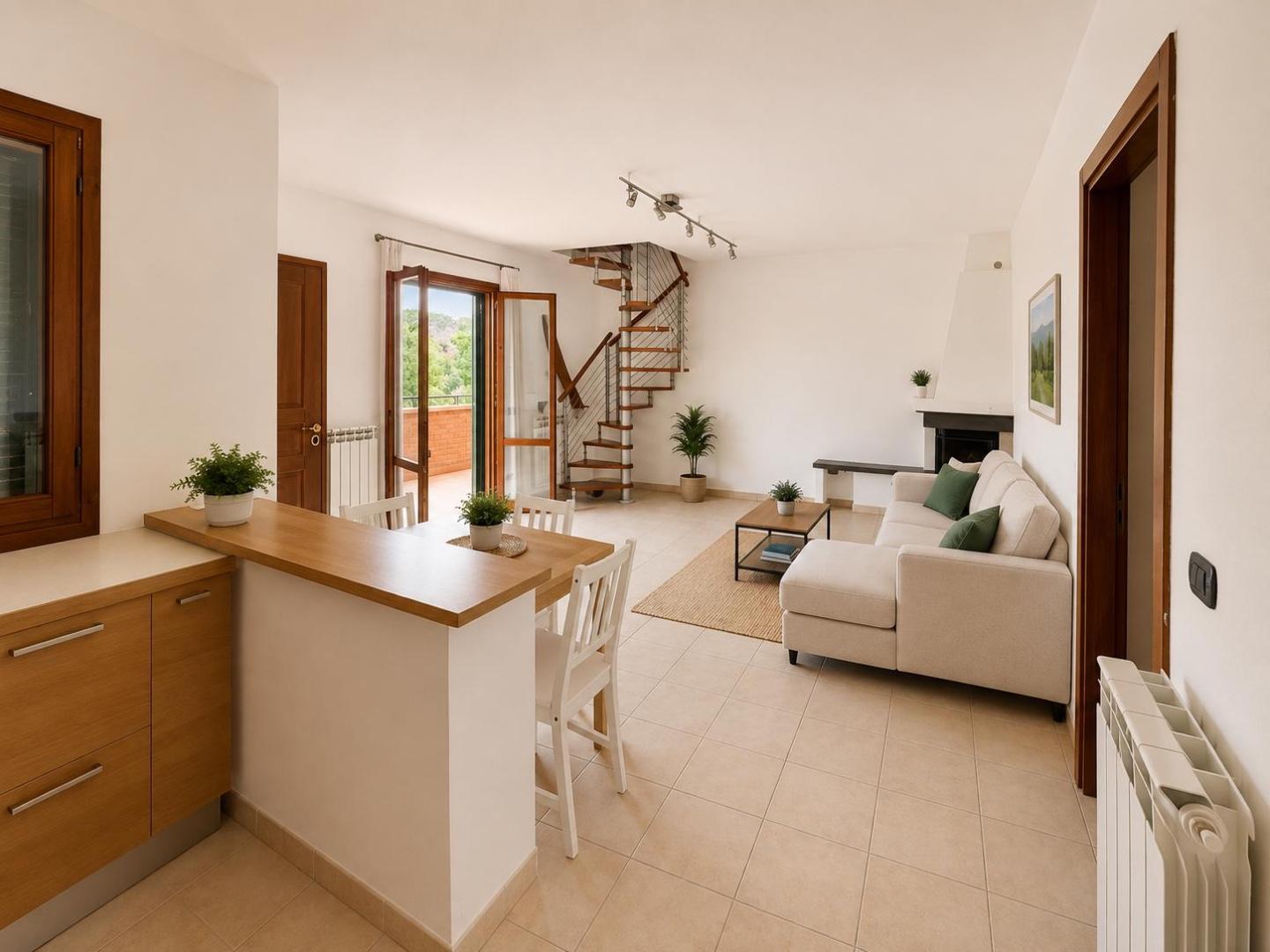 Appartamento con giardino a Casole d'Elsa