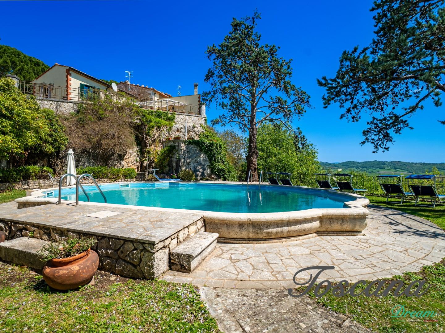 Villa con giardino a Manciano