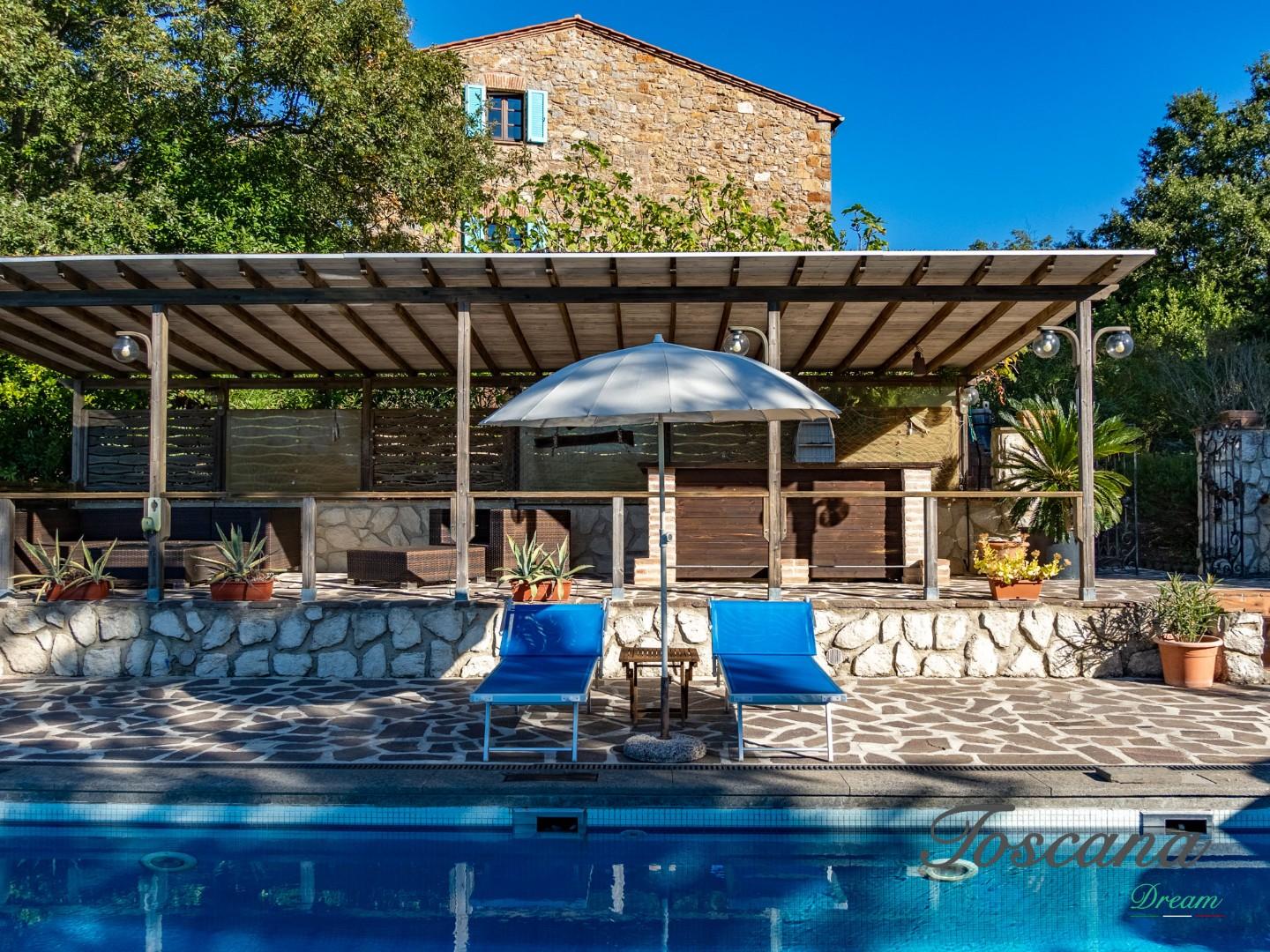 Rustico con giardino, Montieri boccheggiano