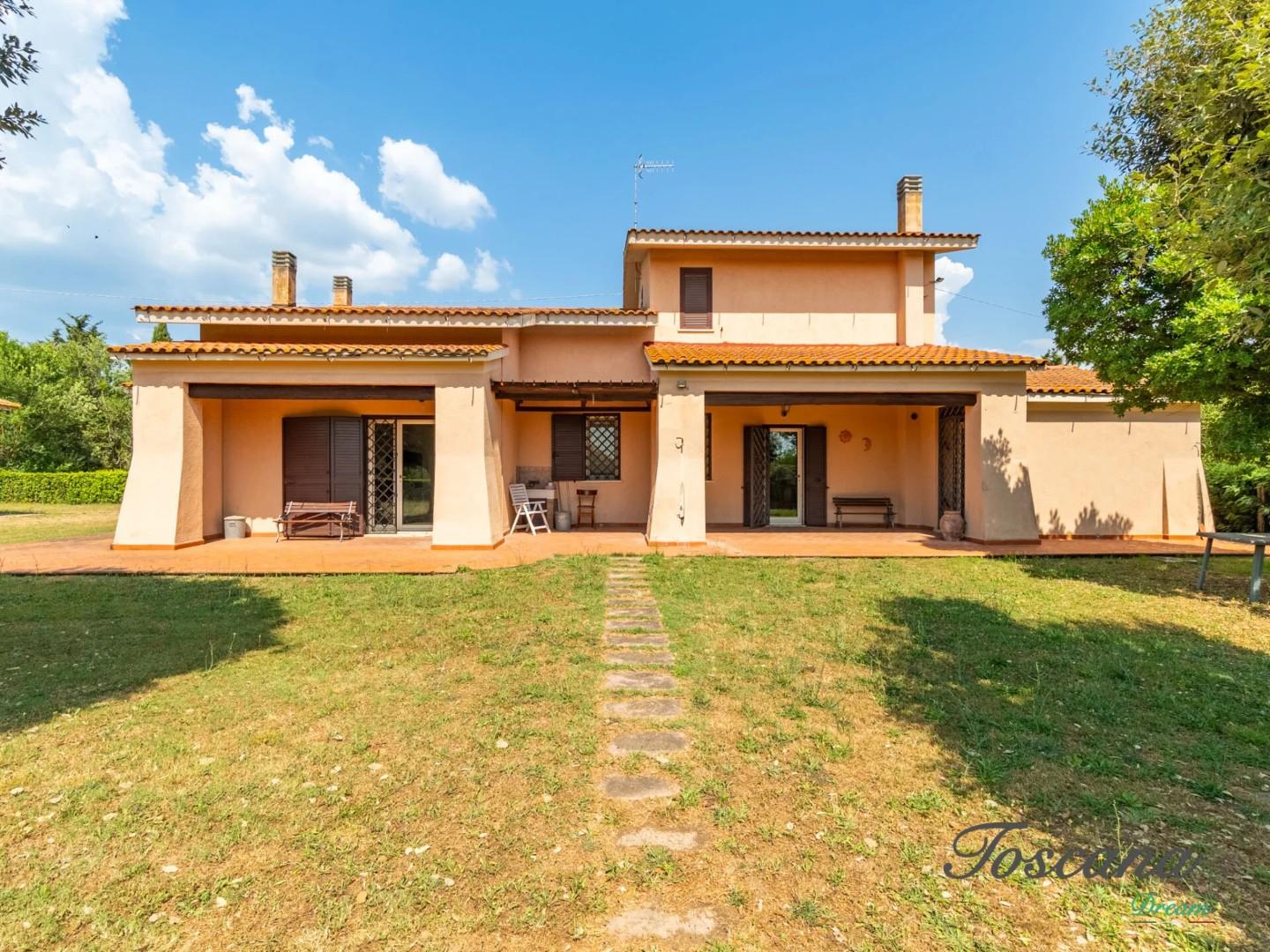 Casa indipendente con giardino a Grosseto