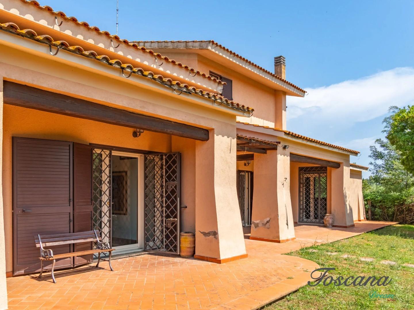Casa indipendente con giardino a Grosseto