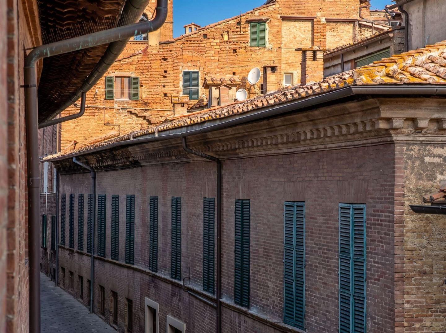Appartamento nuovo, Siena centro storico