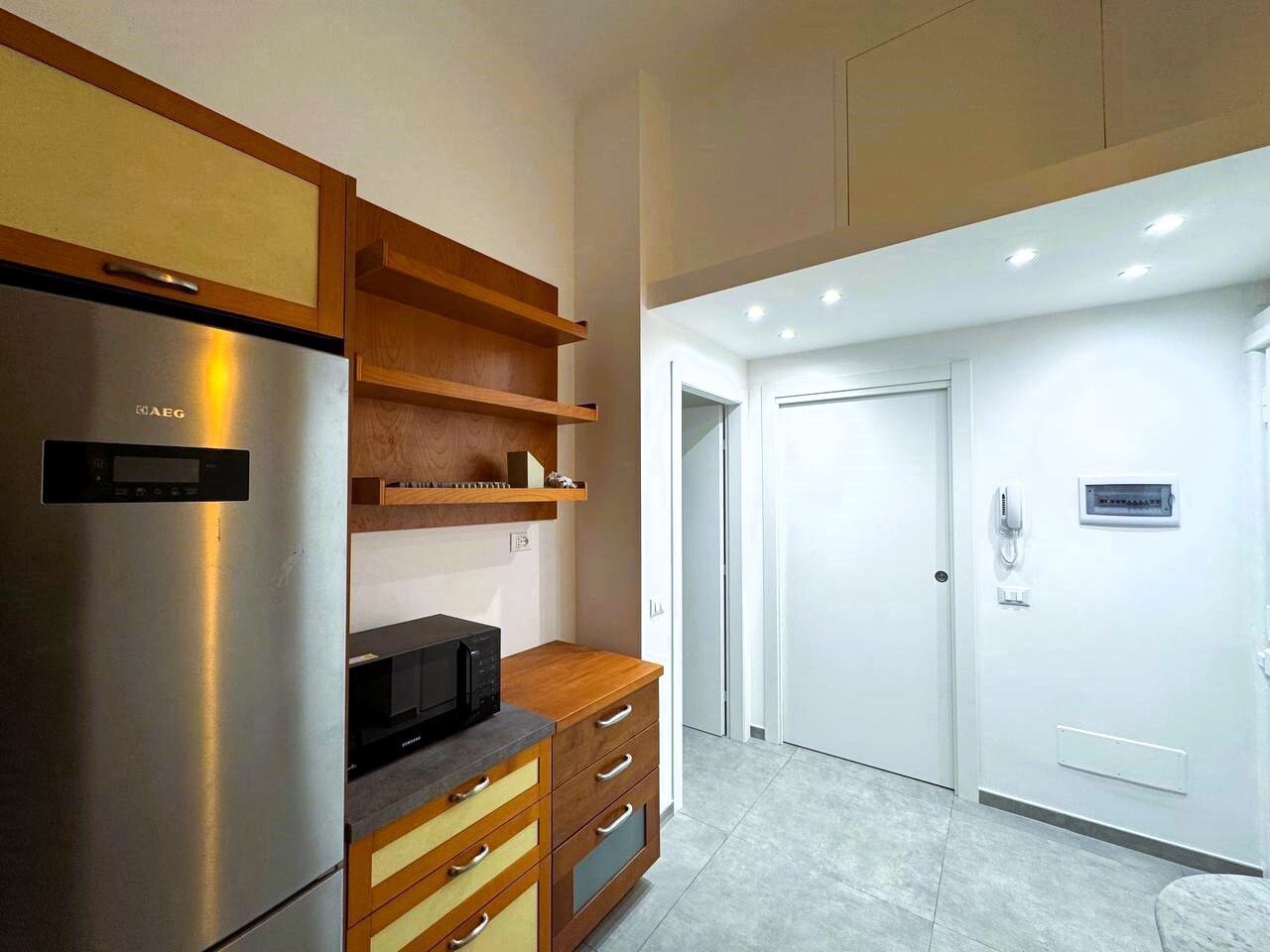 Bilocale ristrutturato in via giovanni pacini 57, Milano