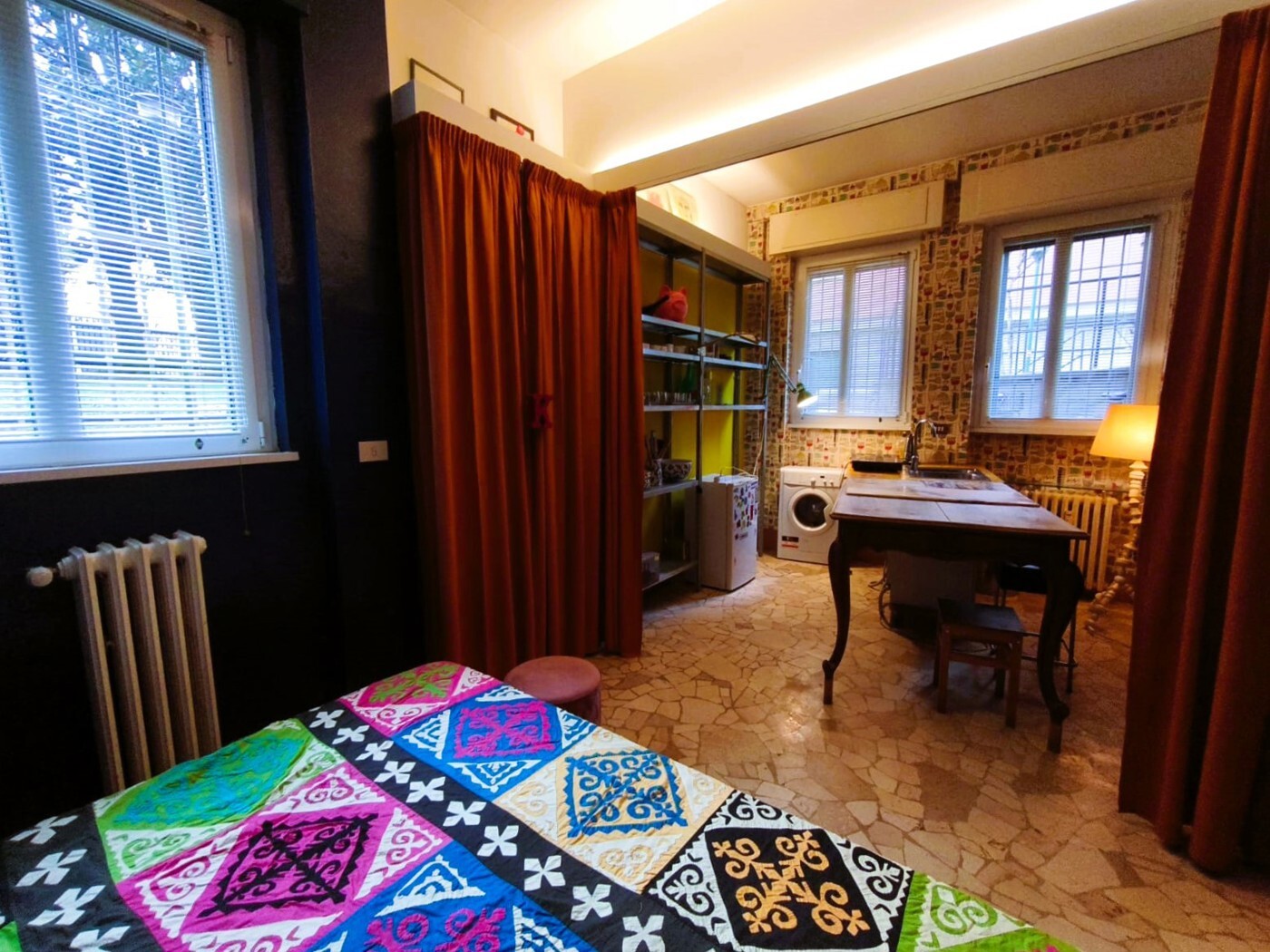 Appartamento con giardino in via decembrio 3, Milano