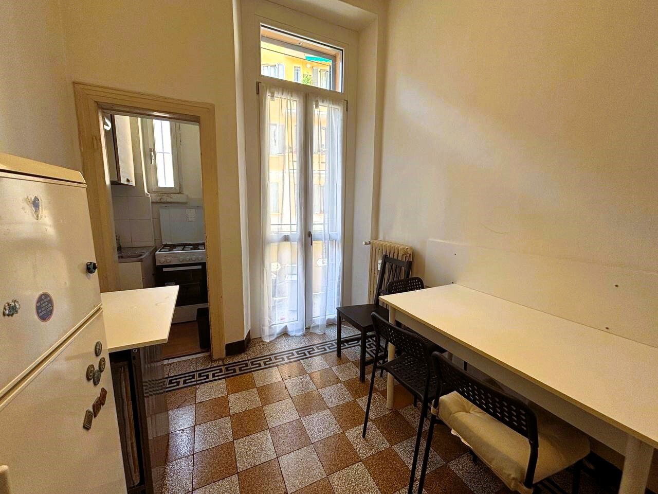 Appartamento con giardino in viale tibaldi 53, Milano
