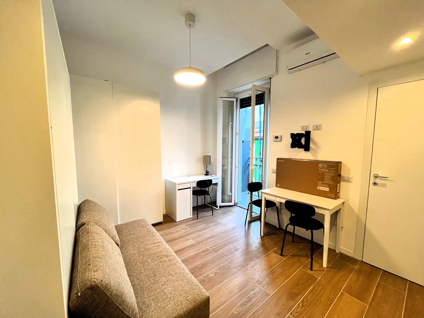 Appartamento ristrutturato in via cironi 11, Milano