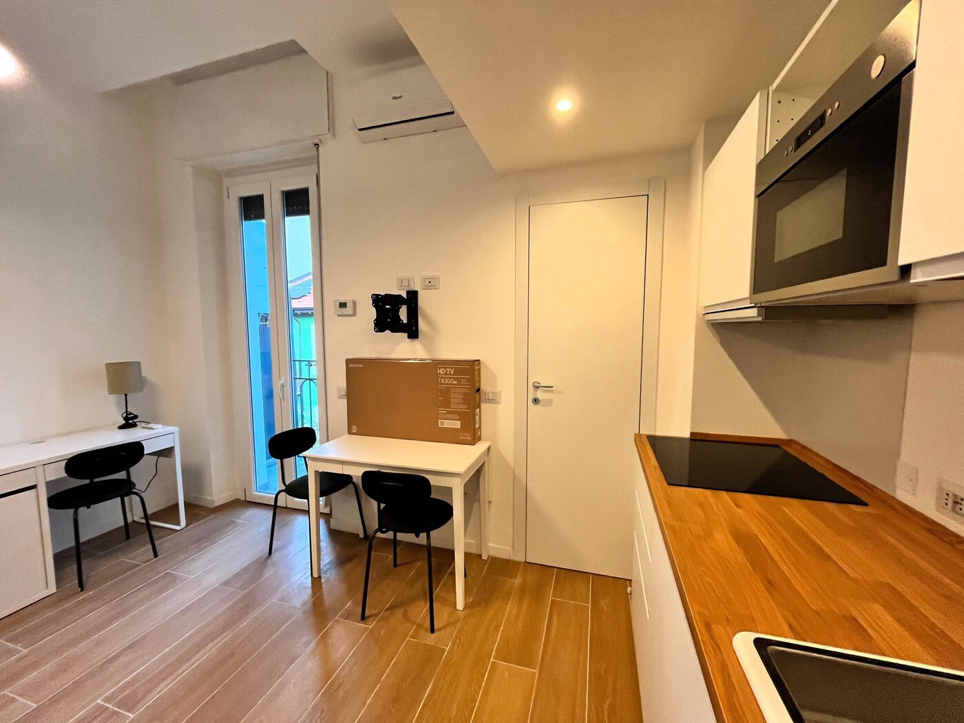 Appartamento ristrutturato in via cironi 11, Milano