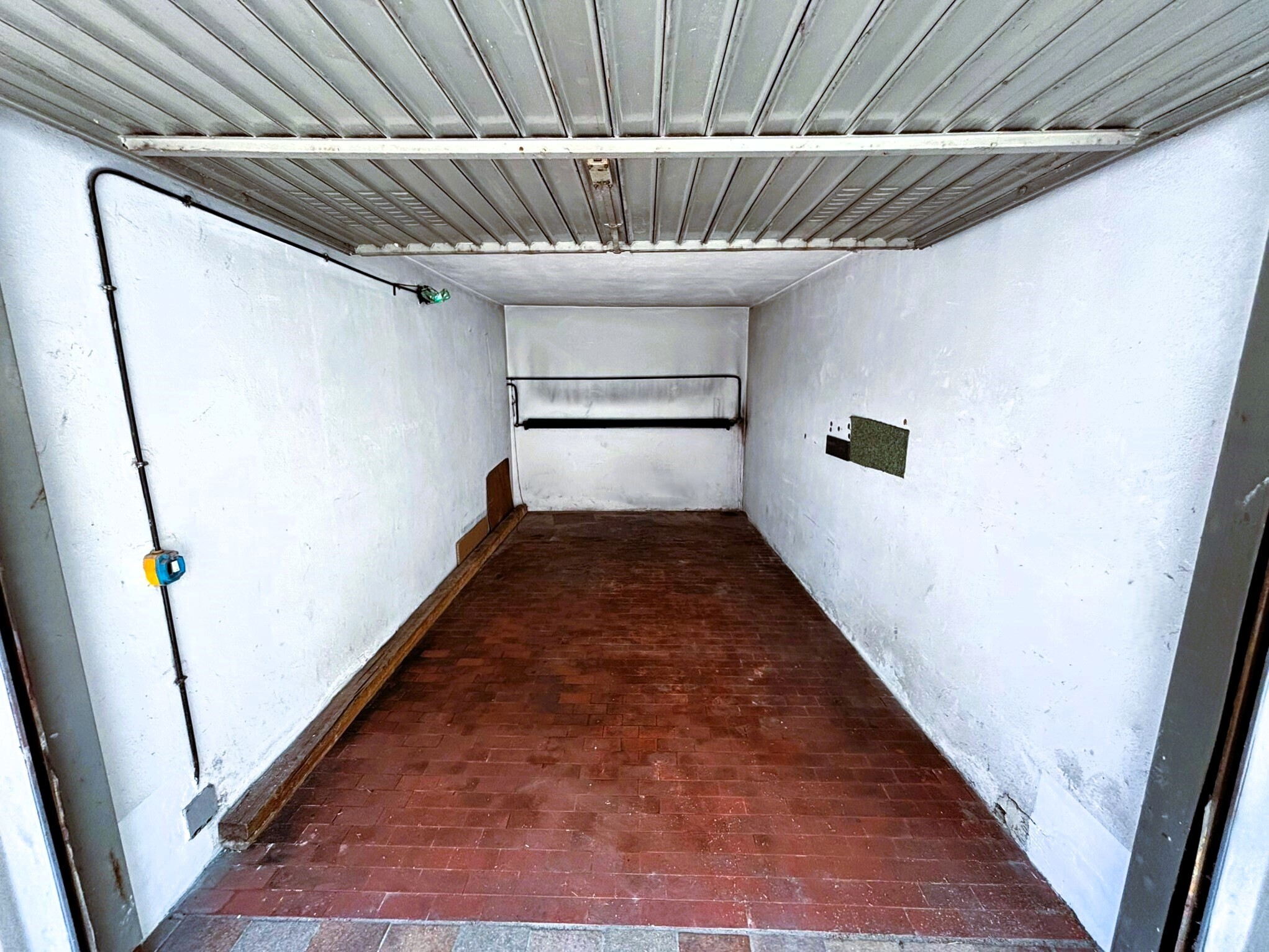 Box/Garage 14mq in vendita in via benedetto marcello 5, Milano
