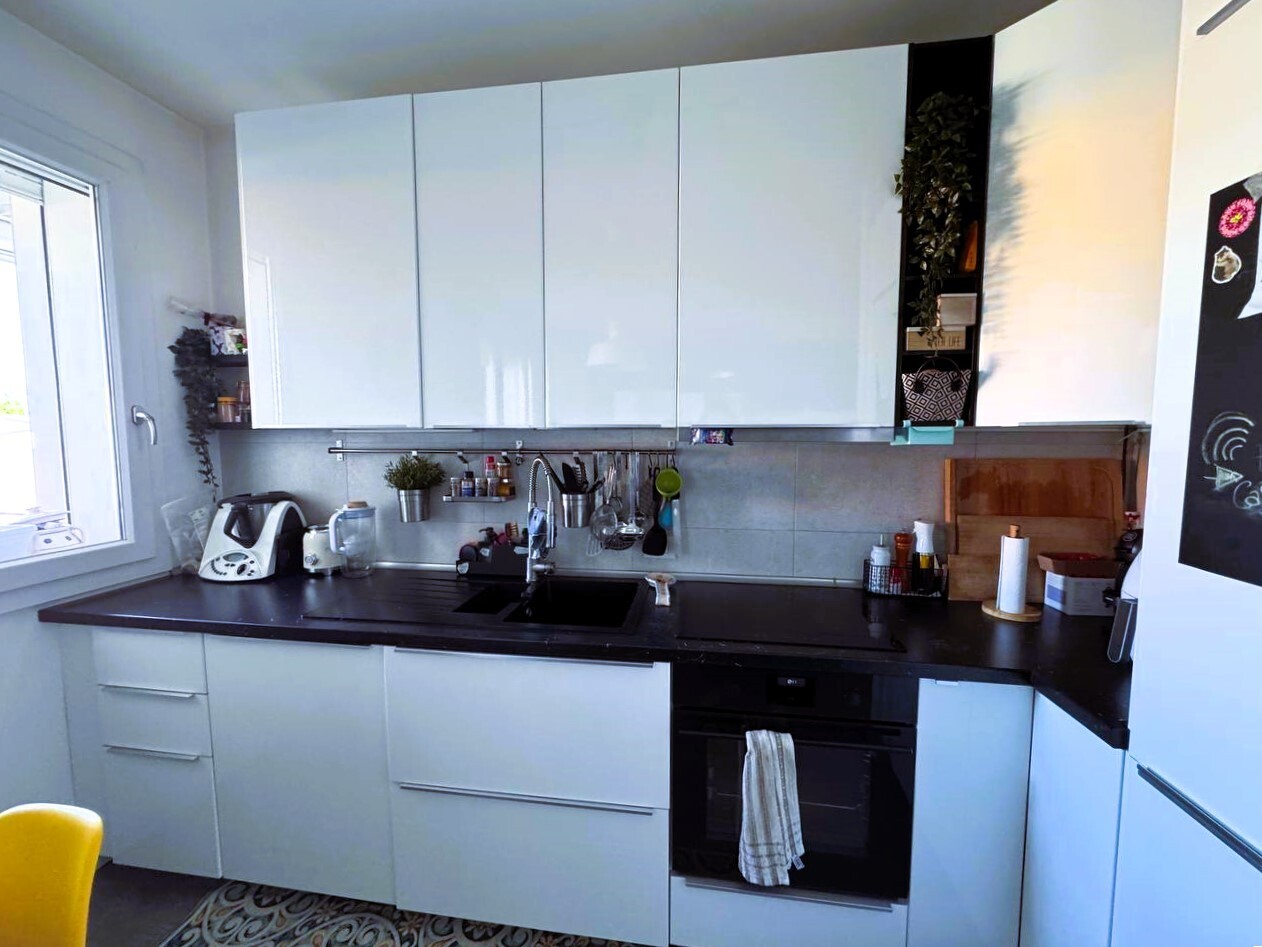 Trilocale con terrazzo in via noto 10a, Milano
