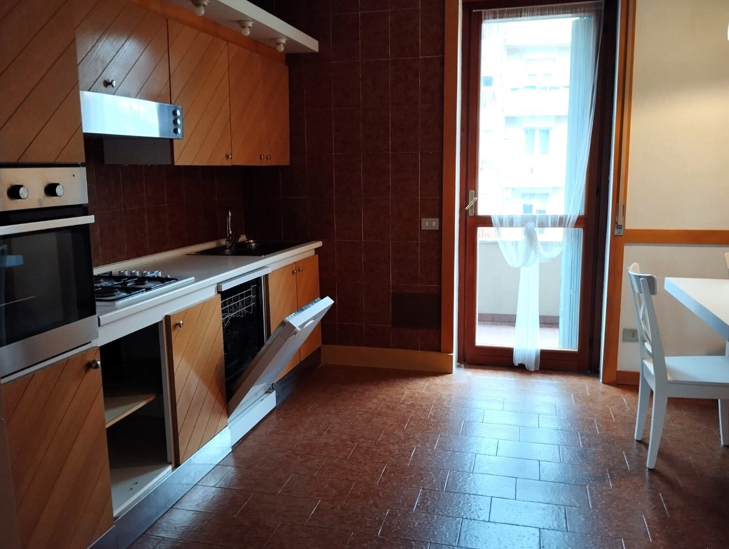 Trilocale in affitto in via decembrio 25, Milano
