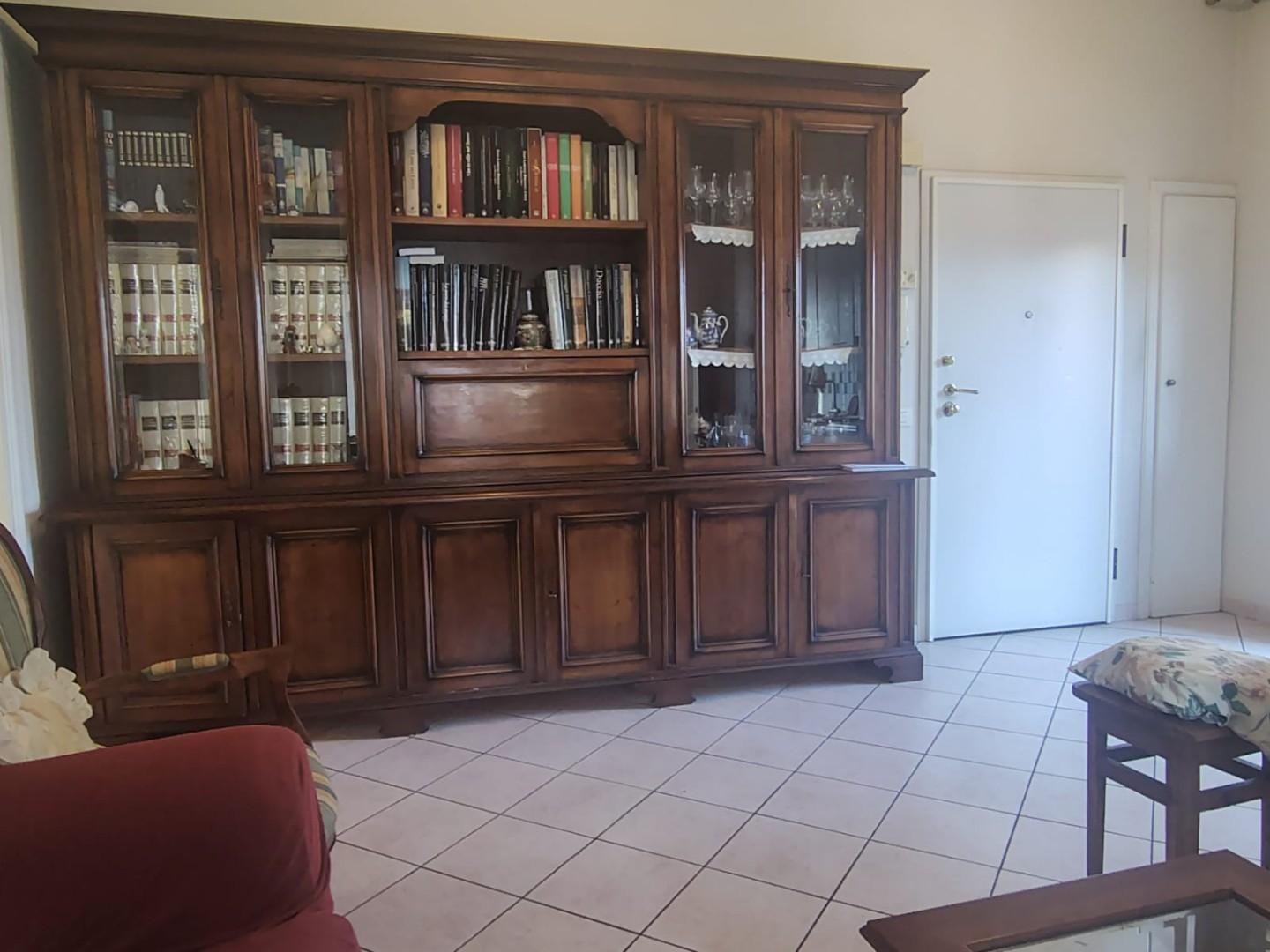 Appartamento con terrazzo, Siena costalpino