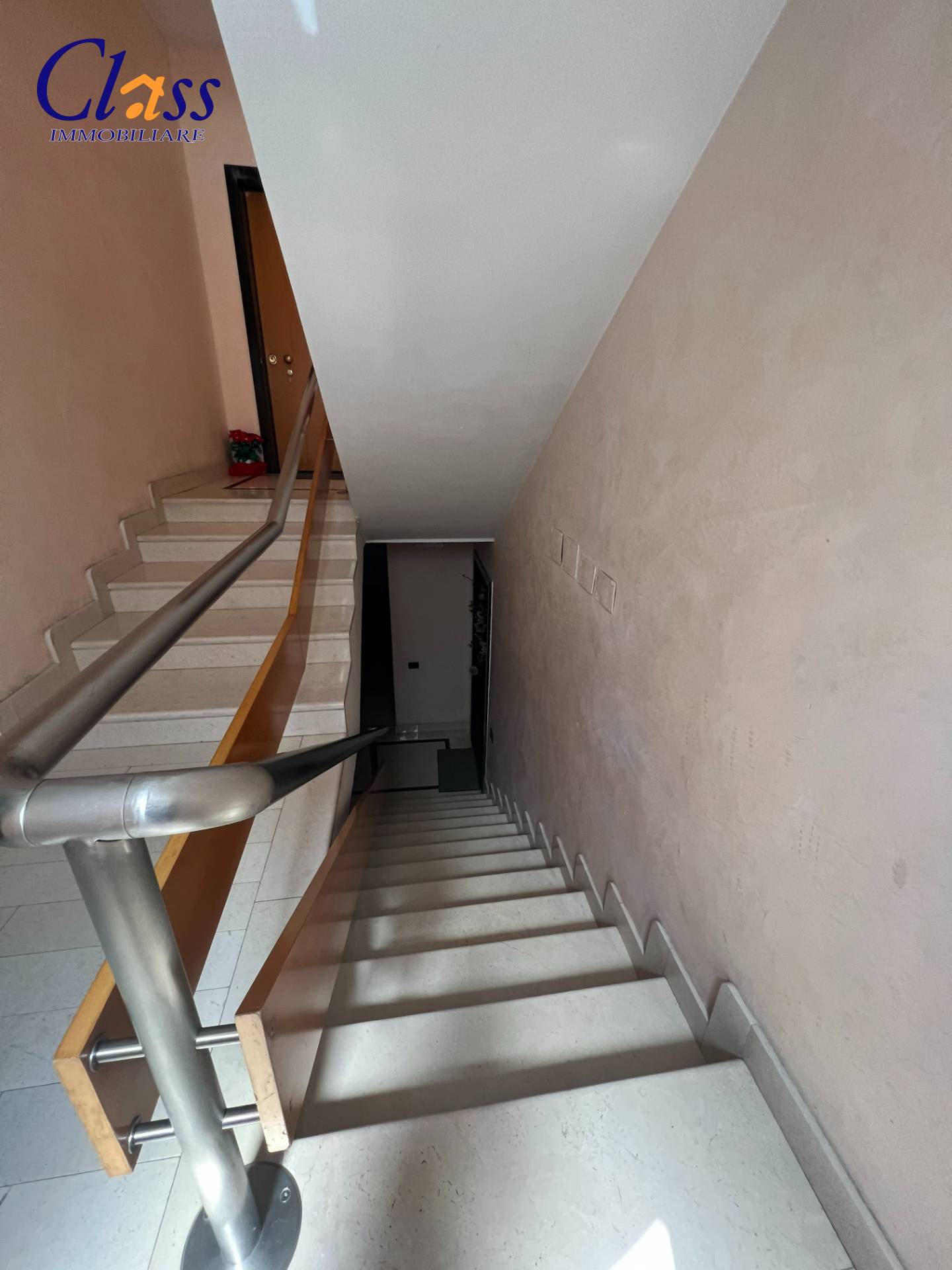Deposito in vendita a Giovinazzo