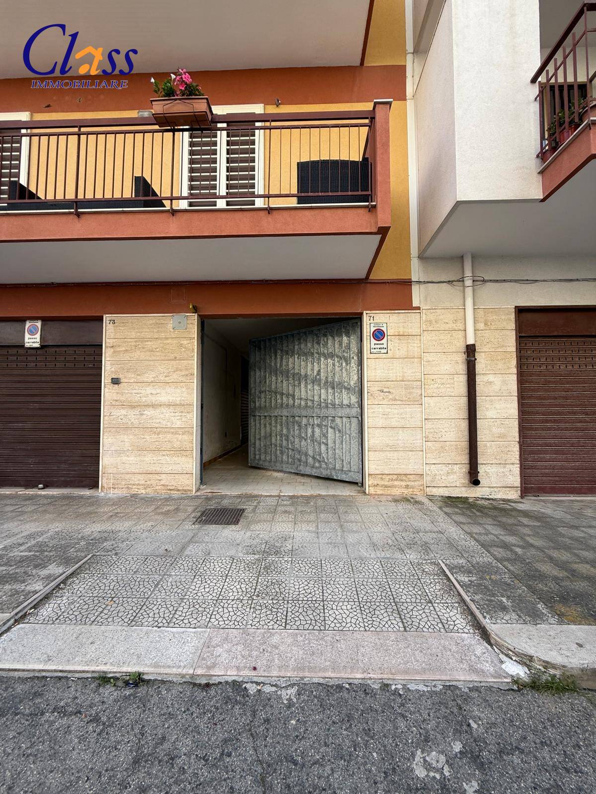 Box o garage in vendita a Giovinazzo