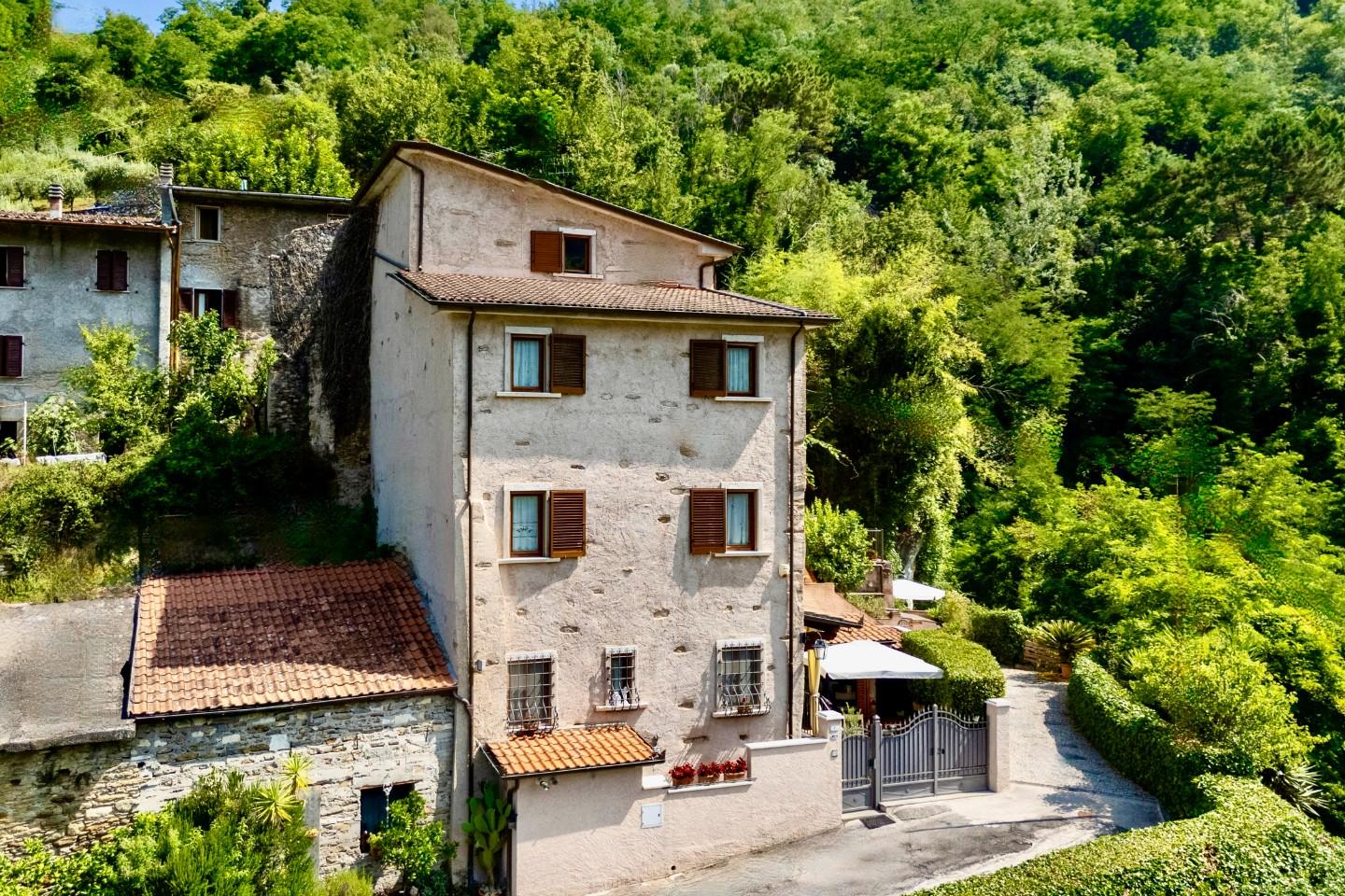Casa indipendente in vendita, Pietrasanta solaio