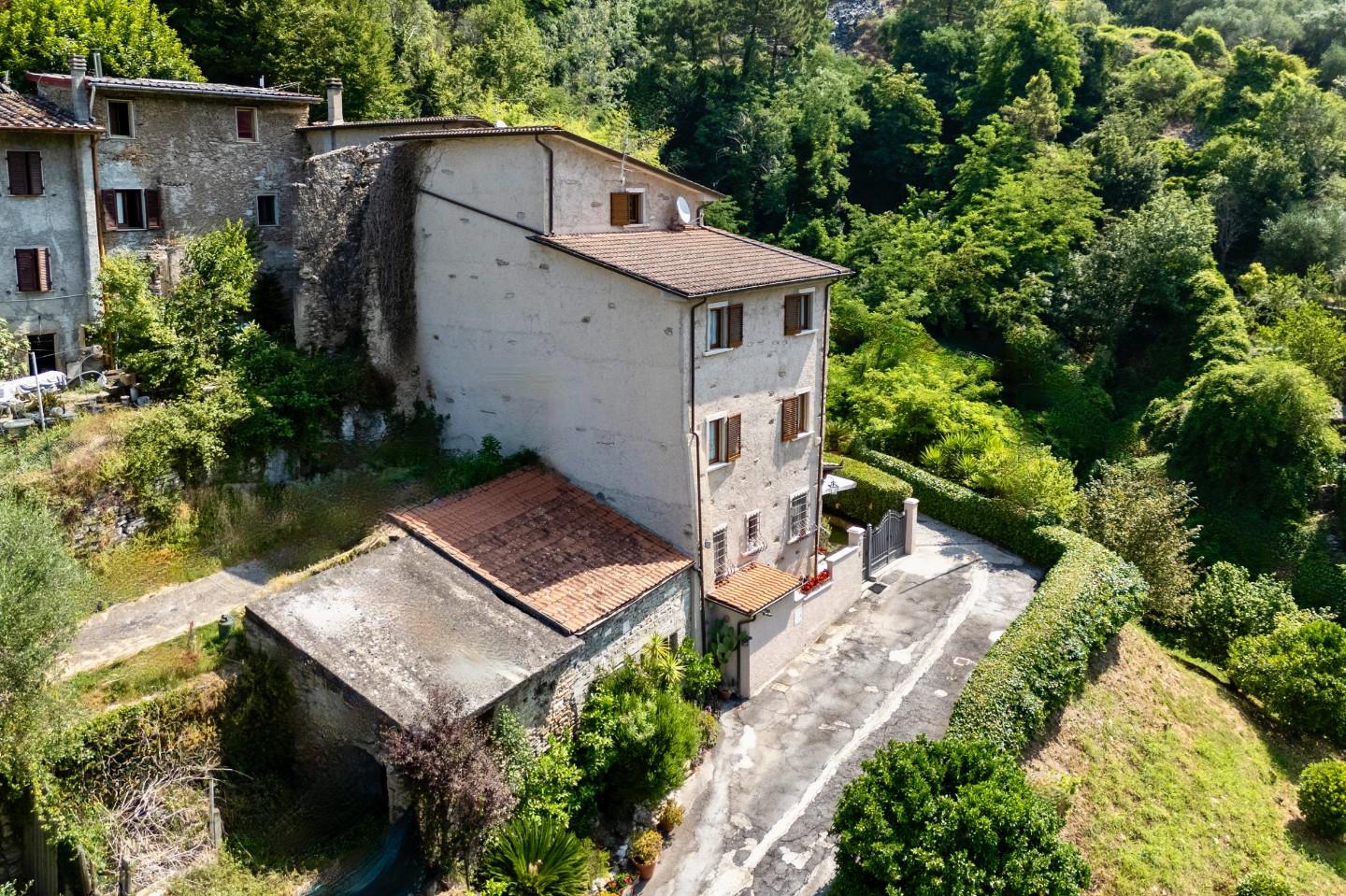 Casa indipendente in vendita, Pietrasanta solaio